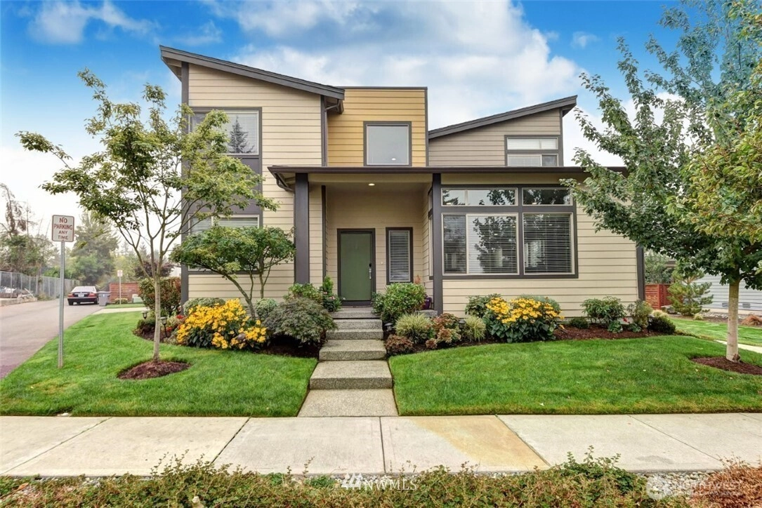 1535 S 28th St Renton WA 98055