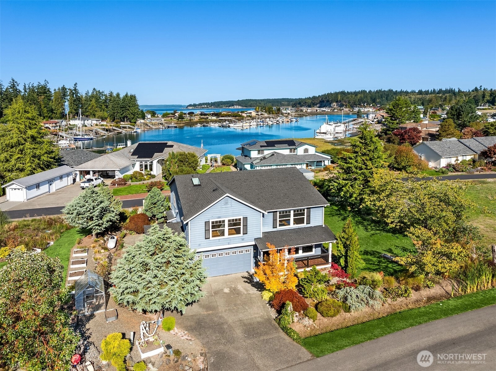 4876 NE Hemlock Ln Hansville WA 98340
