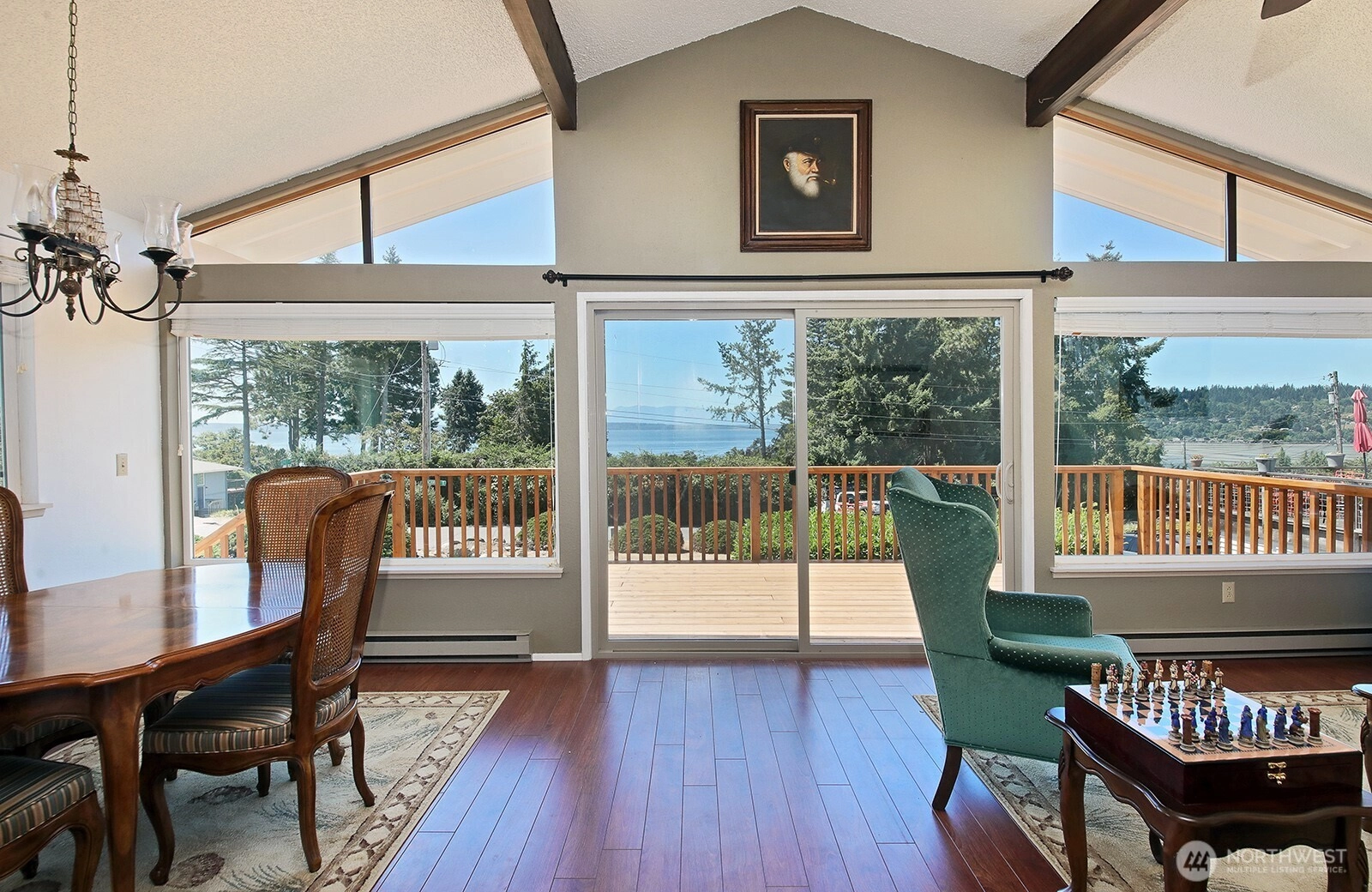 4135 Lovely Rd Clinton WA 98236