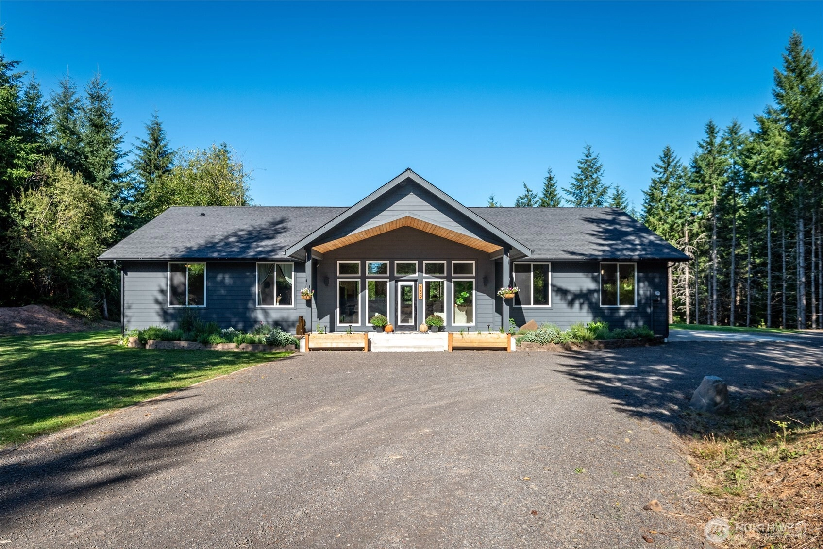 159 Tiger Lily Dr Castle Rock WA 98611