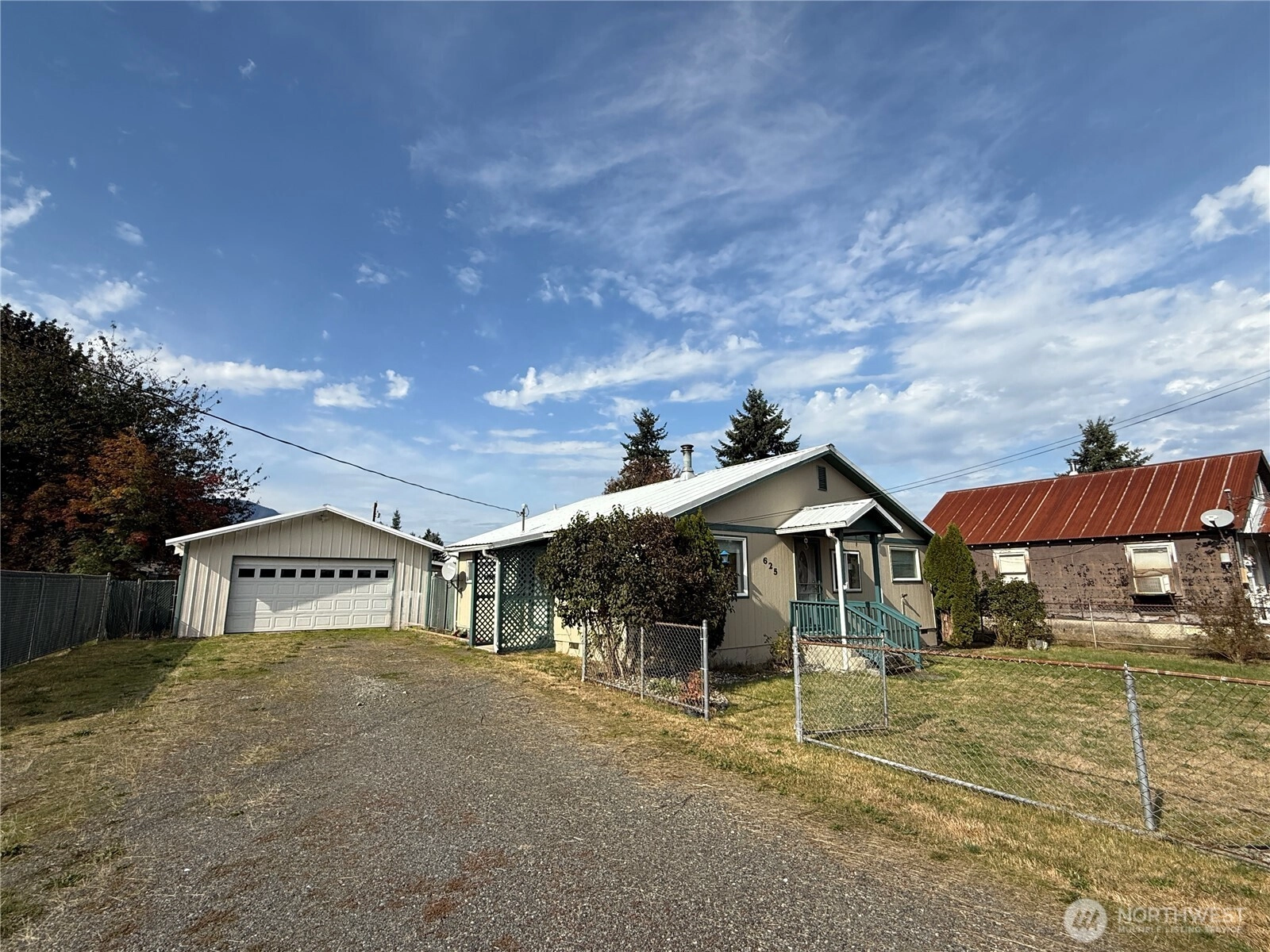 625 S Emens Darrington WA 98241