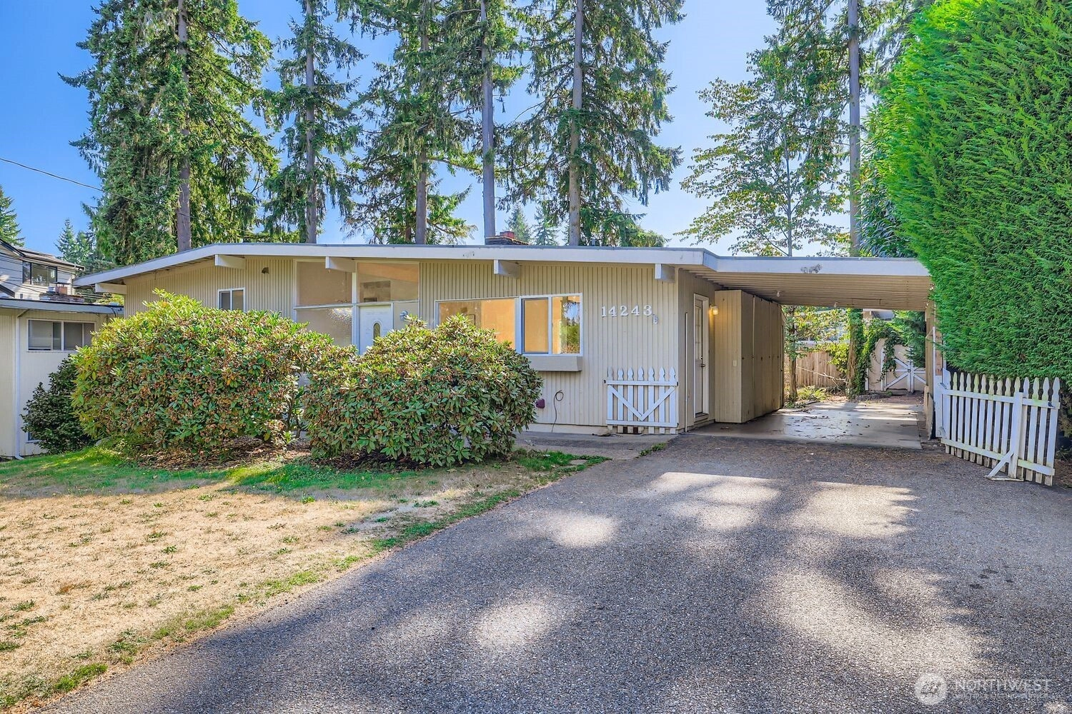 14243 SE 14th St Bellevue WA 98007