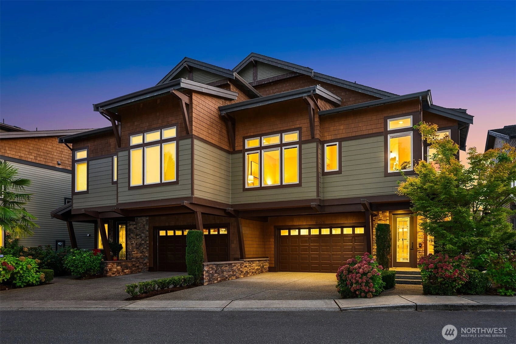 1103 N 42nd Pl Unit  Renton WA 98056