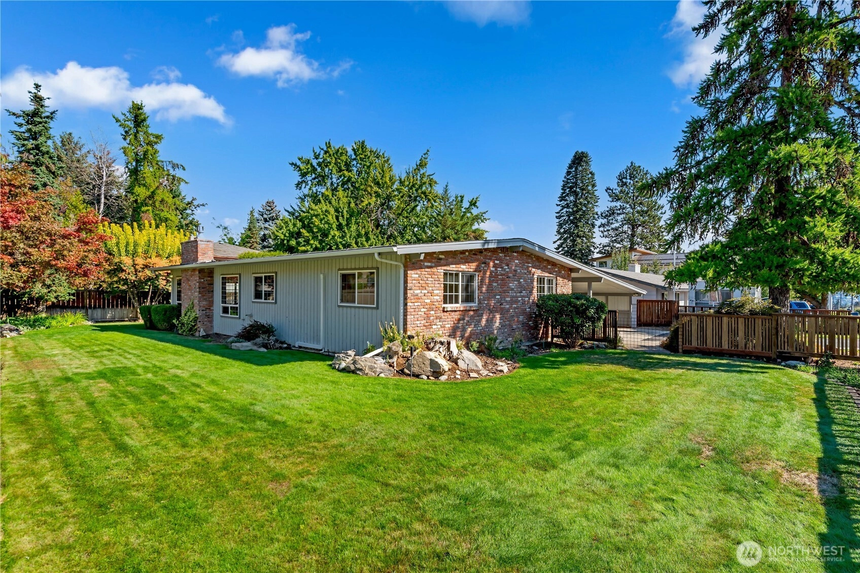 2308 5th St Wenatchee WA 98801
