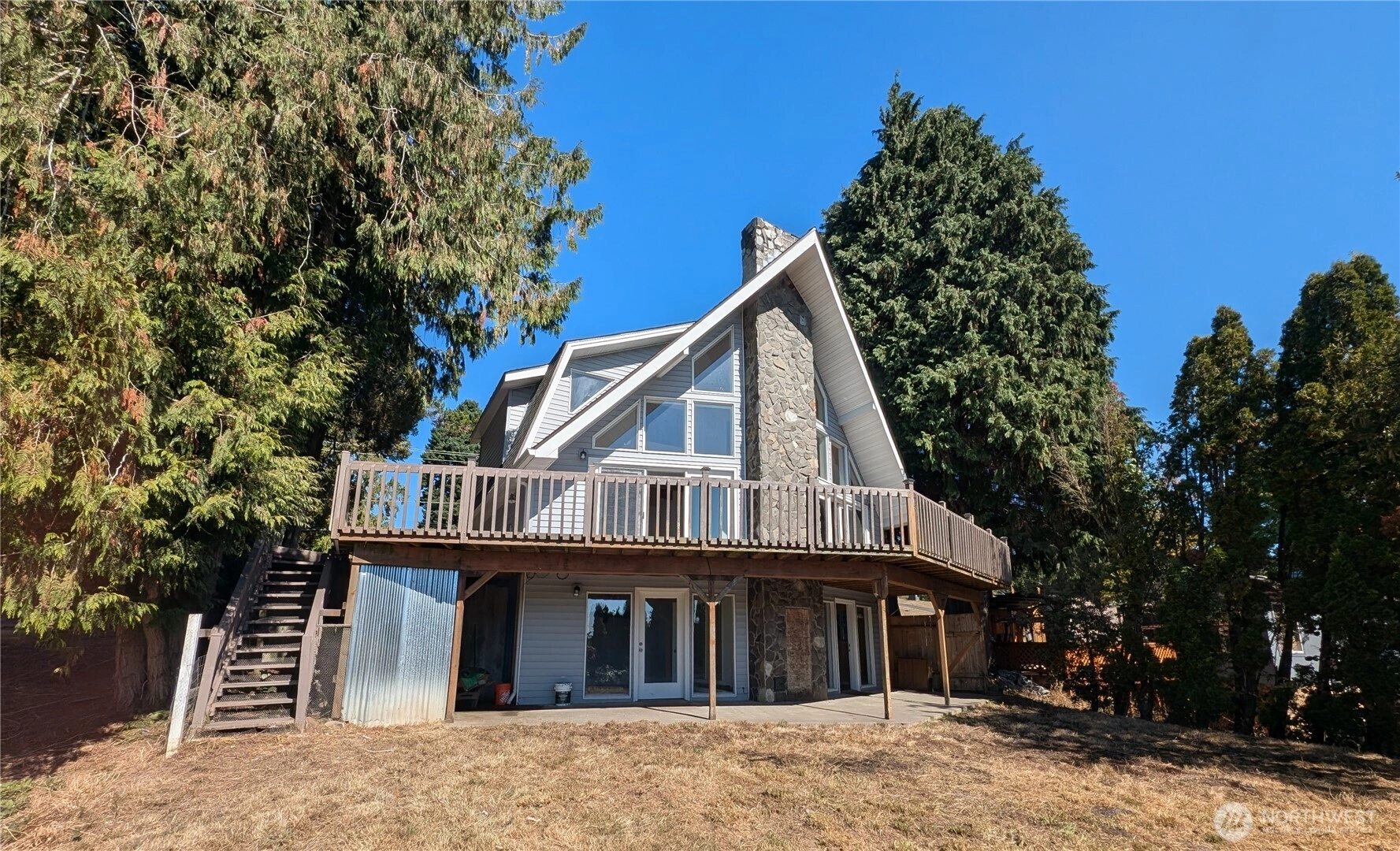 1306 Mt Brynion St Kelso WA 98626