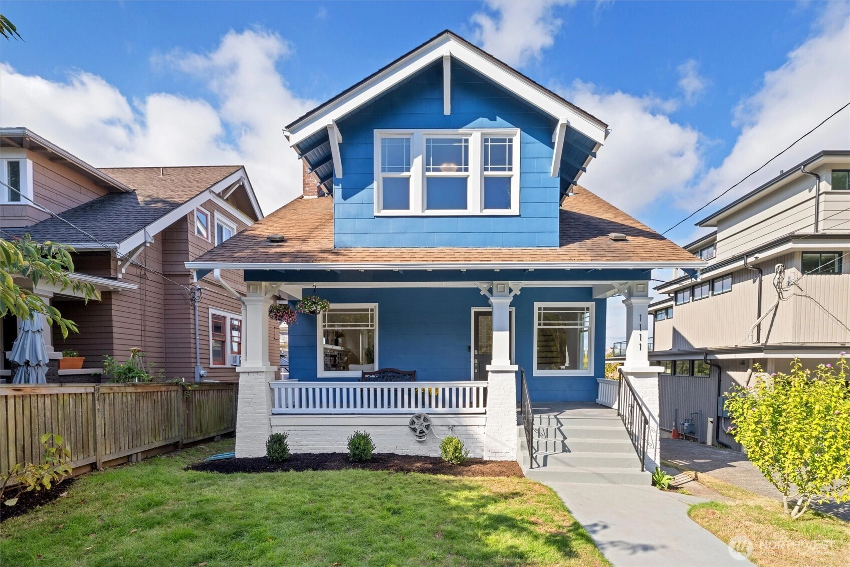 1111 31st Ave Unit  Seattle WA 98122