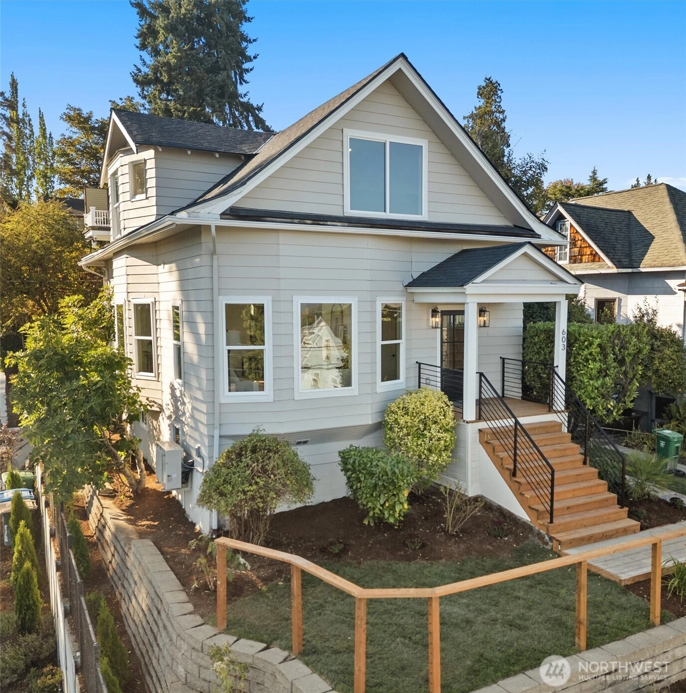 603 24th Ave E Seattle WA 98112