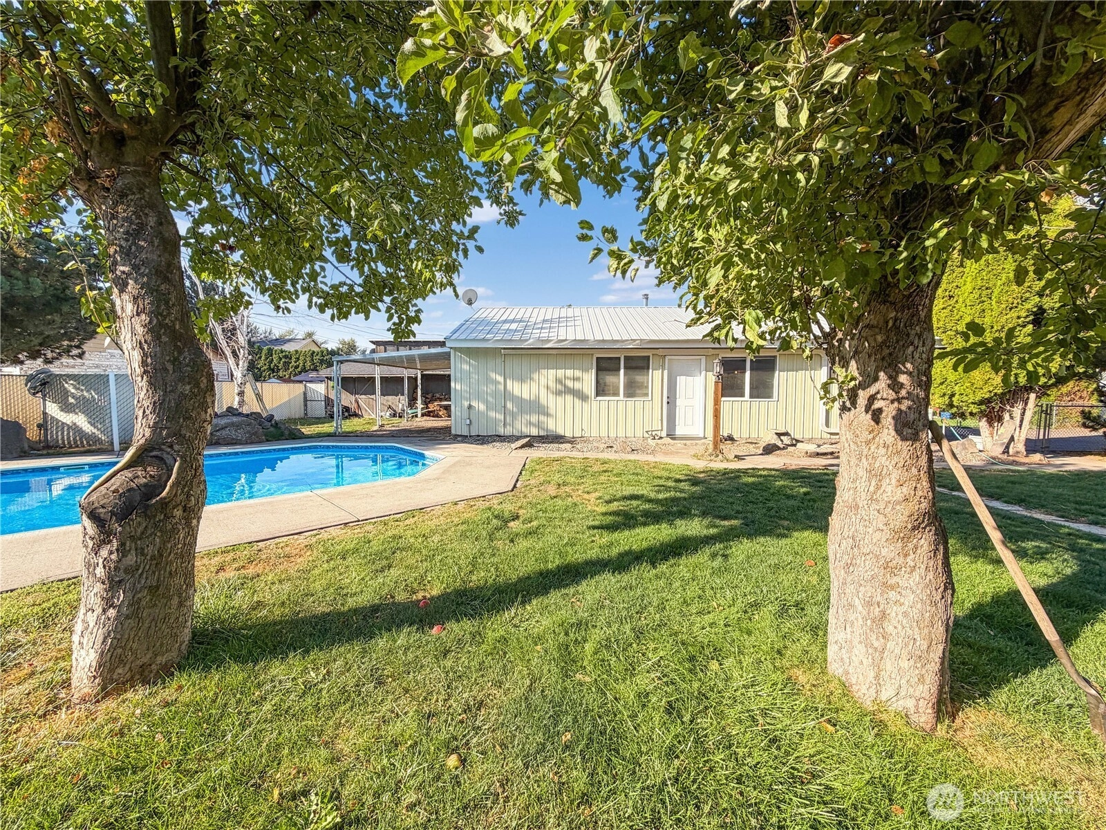 512 E Dayton Ave Dayton WA 99328