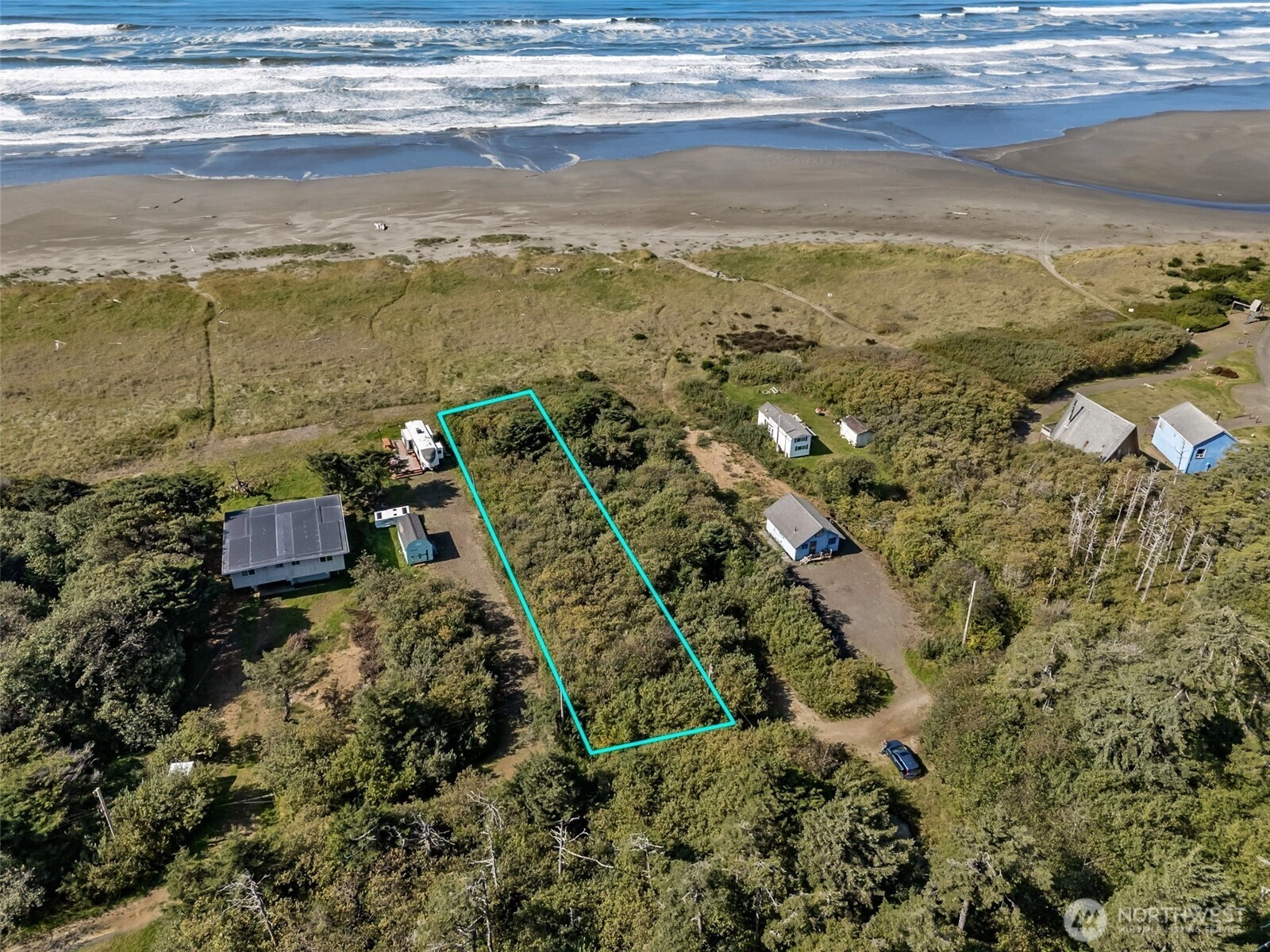 22 Cedar Ln Pacific Beach WA 98571