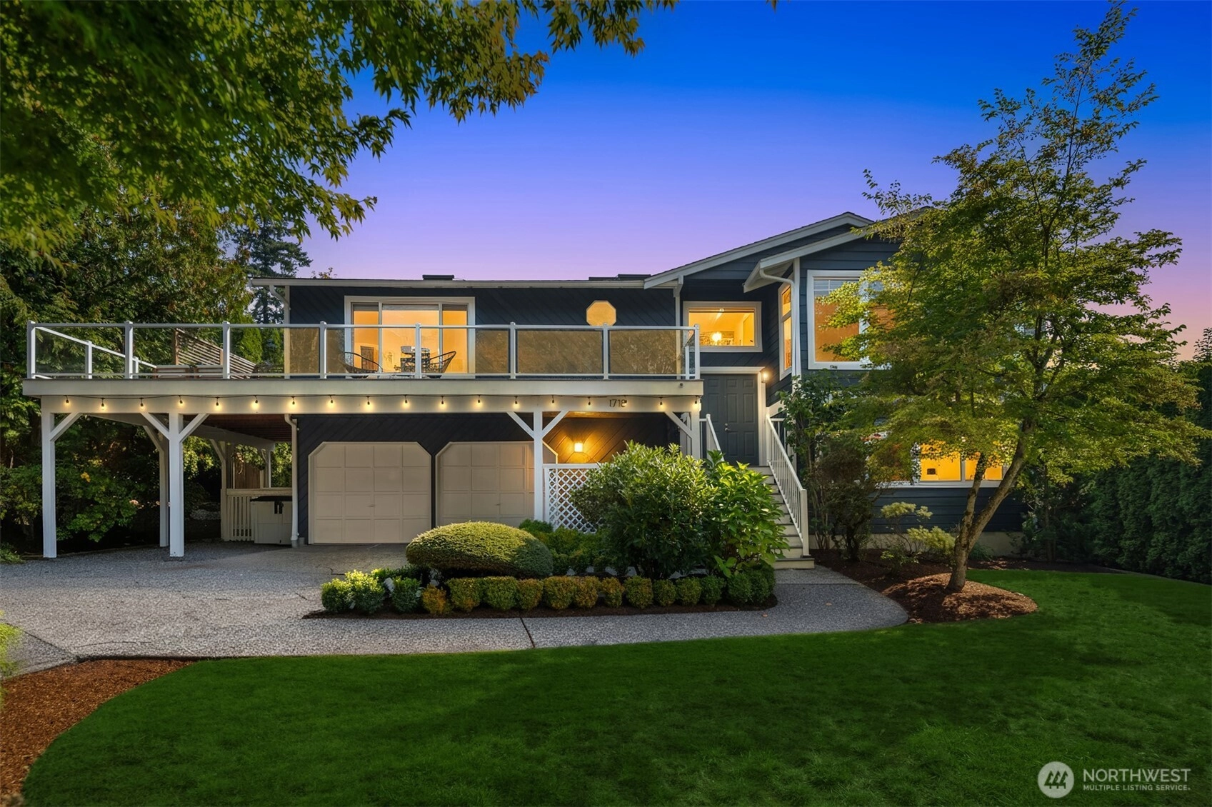 1718 209th Pl NE Sammamish WA 98074