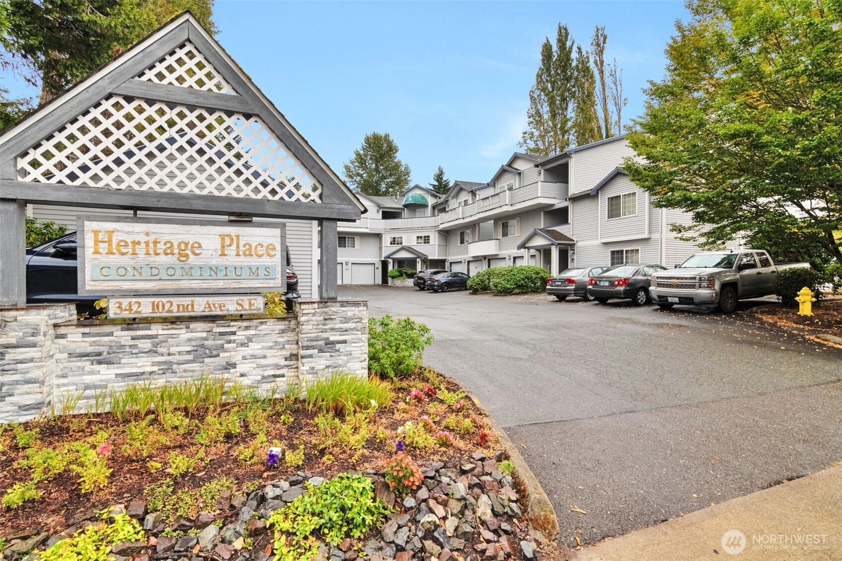 342 102nd Ave SE Unit 211 Unit 211 Bellevue WA 98005