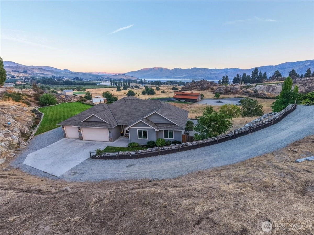 95 Proctor Blvd Unit  Manson WA 98831
