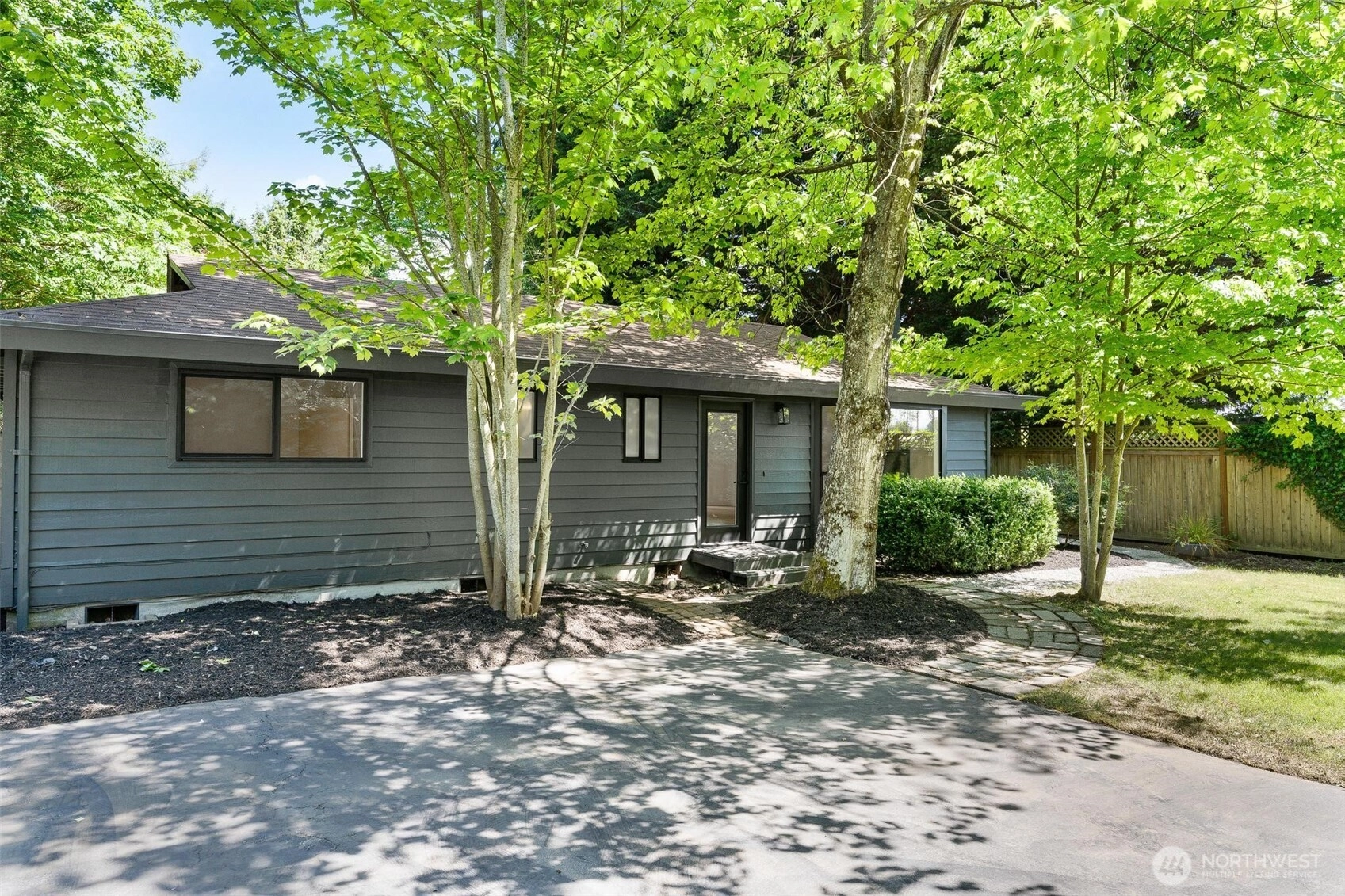 5410 240th St SW Mountlake Terrace WA 98043
