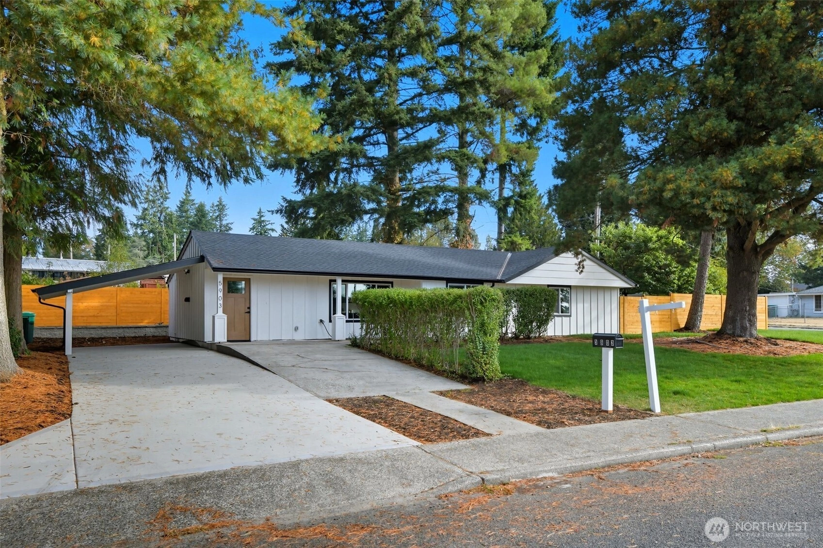 5903 241st St SW Mountlake Terrace WA 98043