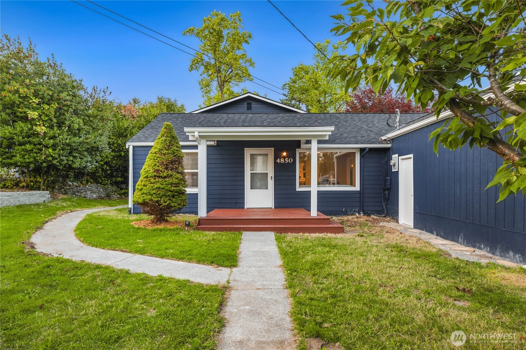 4850 S 172nd Pl SeaTac WA 98188