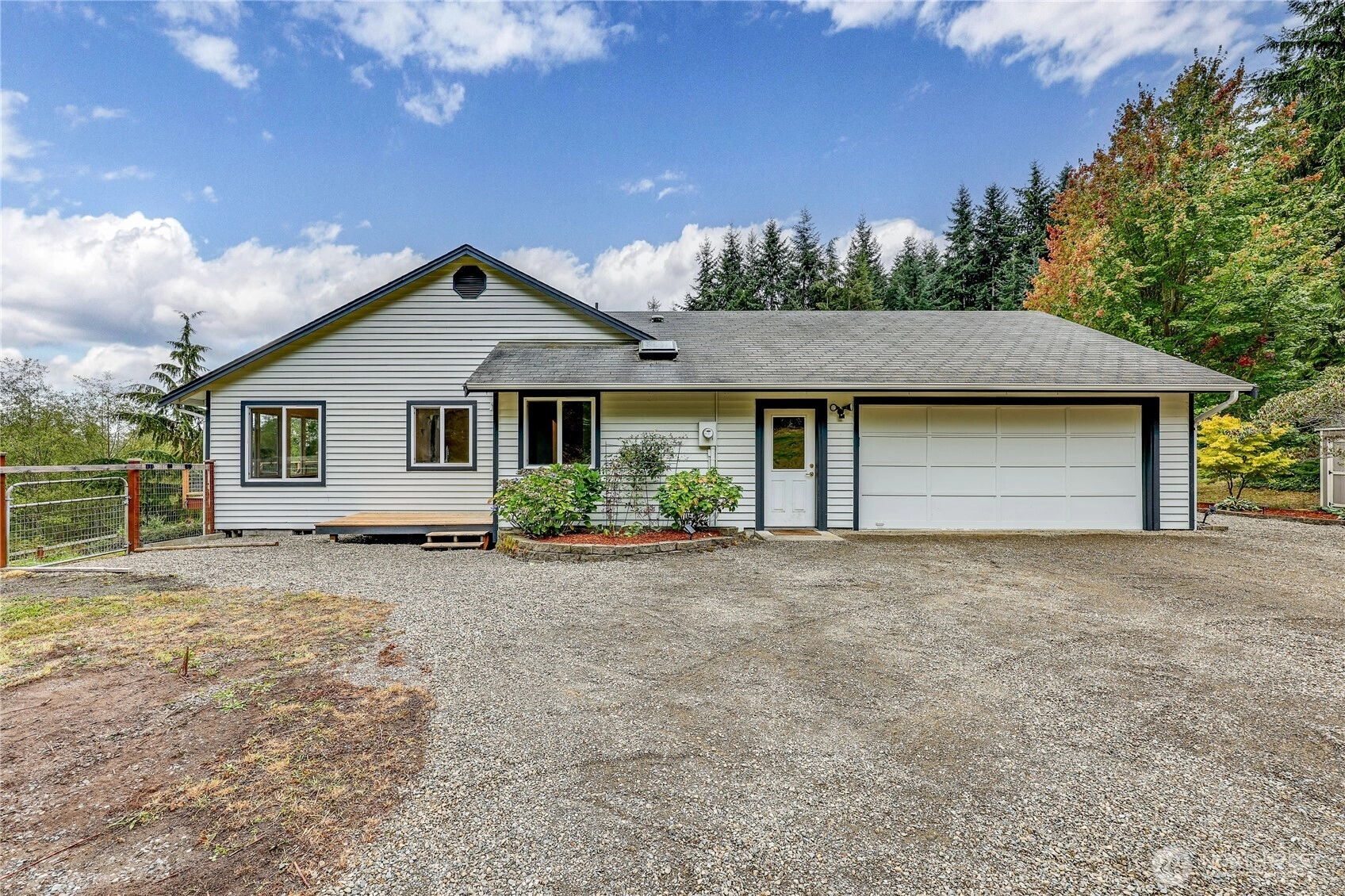 54 Ship View Ct Port Ludlow WA 98365