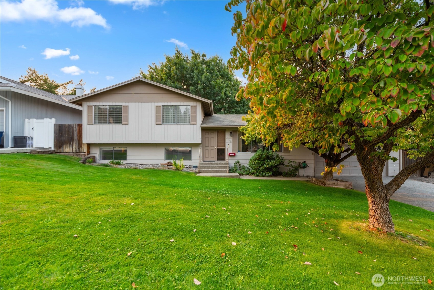 1408 Bel Air Dr Unit  East Wenatchee WA 98802