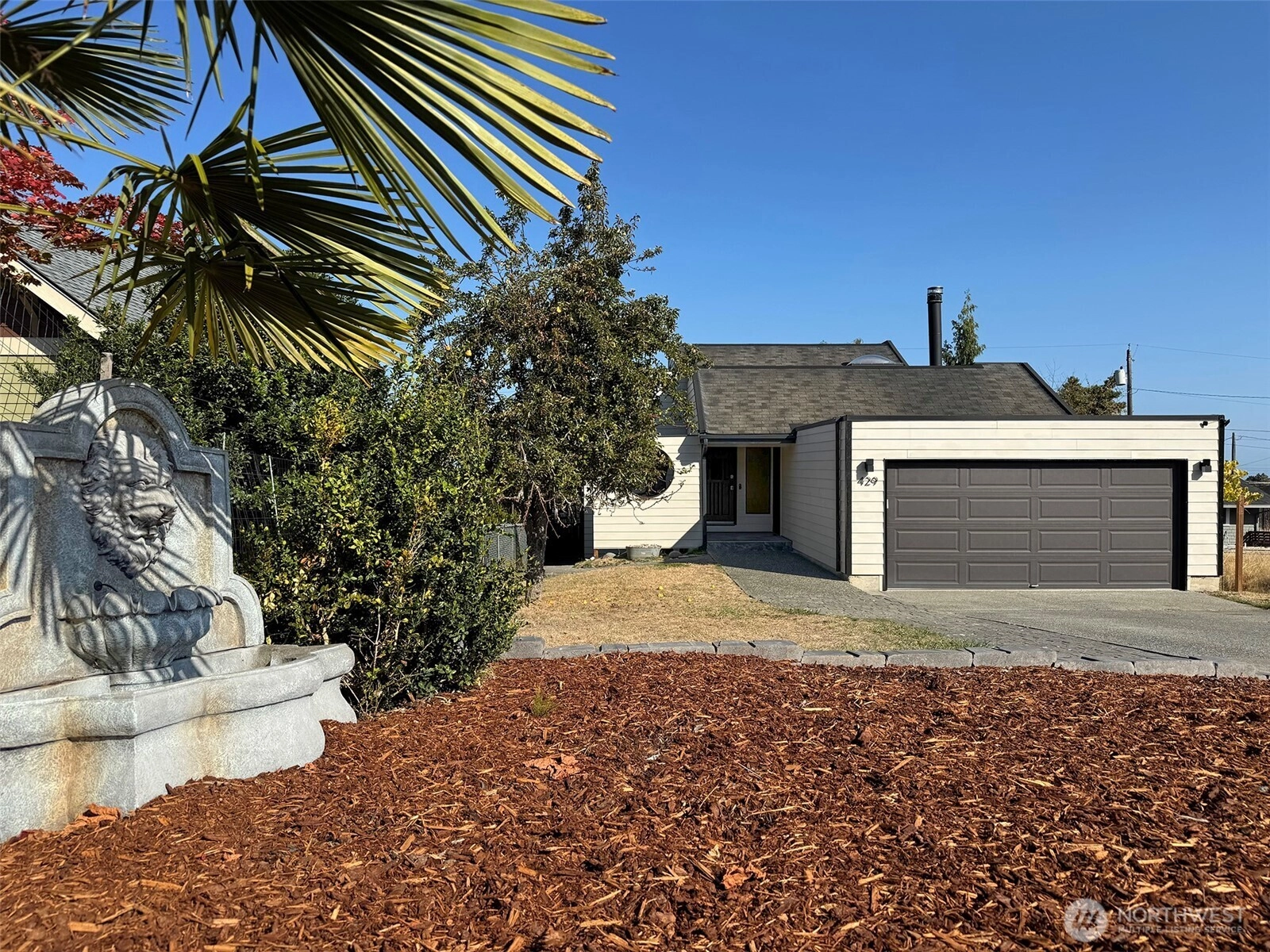 429 E Whidby Ave Unit  Port Angeles WA 98362