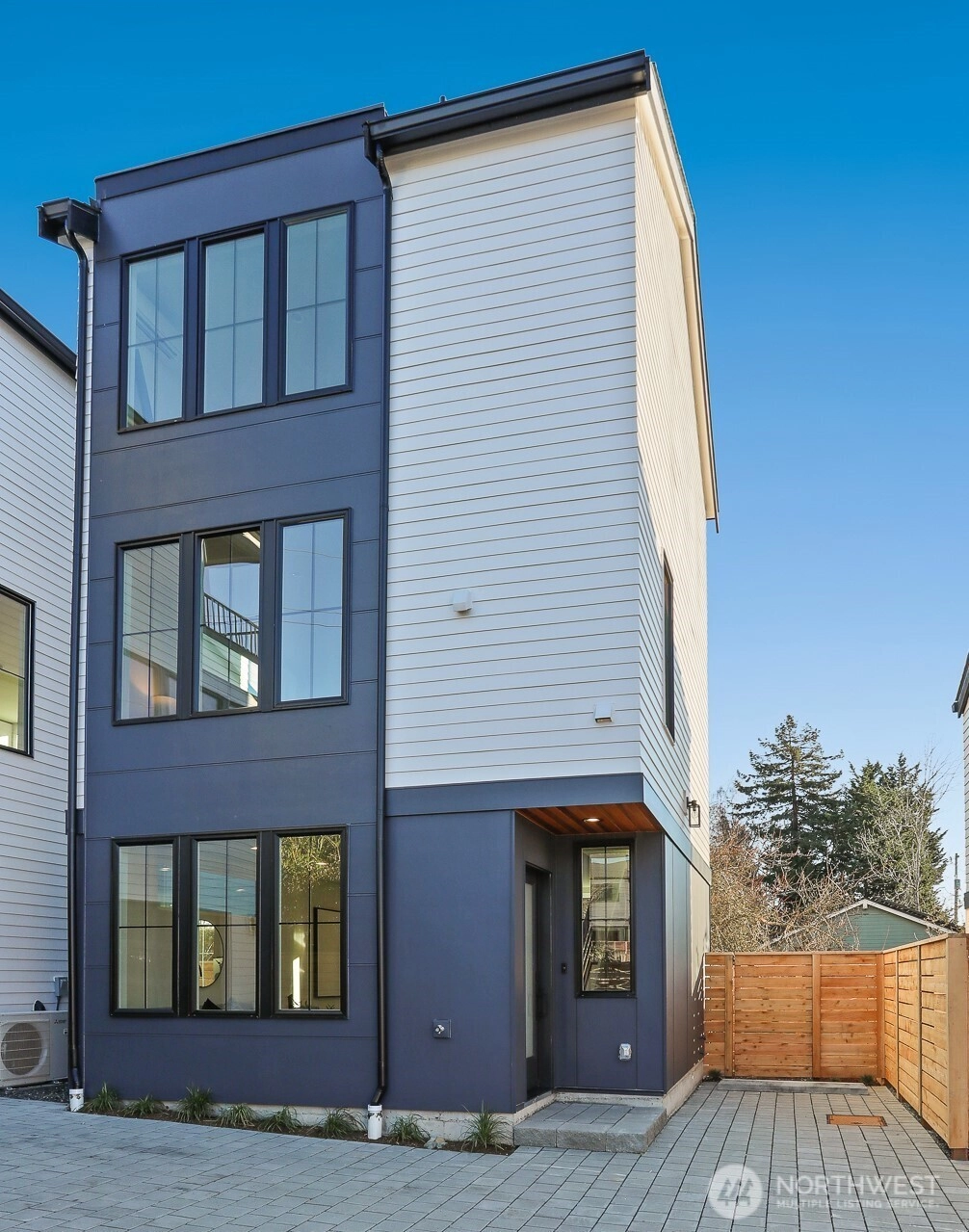 8757 Palatine Ave N Unit B Unit B Seattle WA 98103