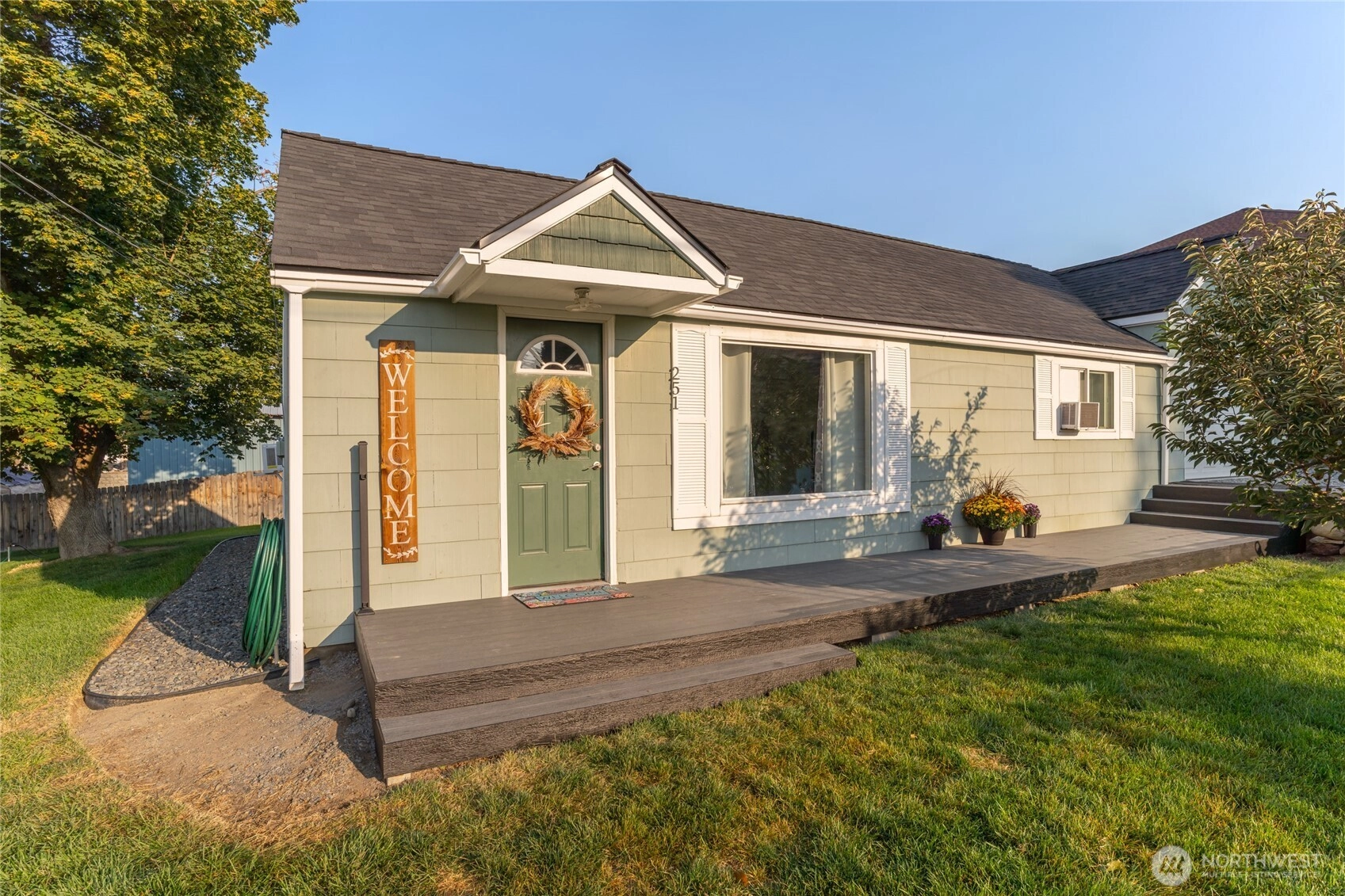 251 Rimrock Way East Wenatchee WA 98802