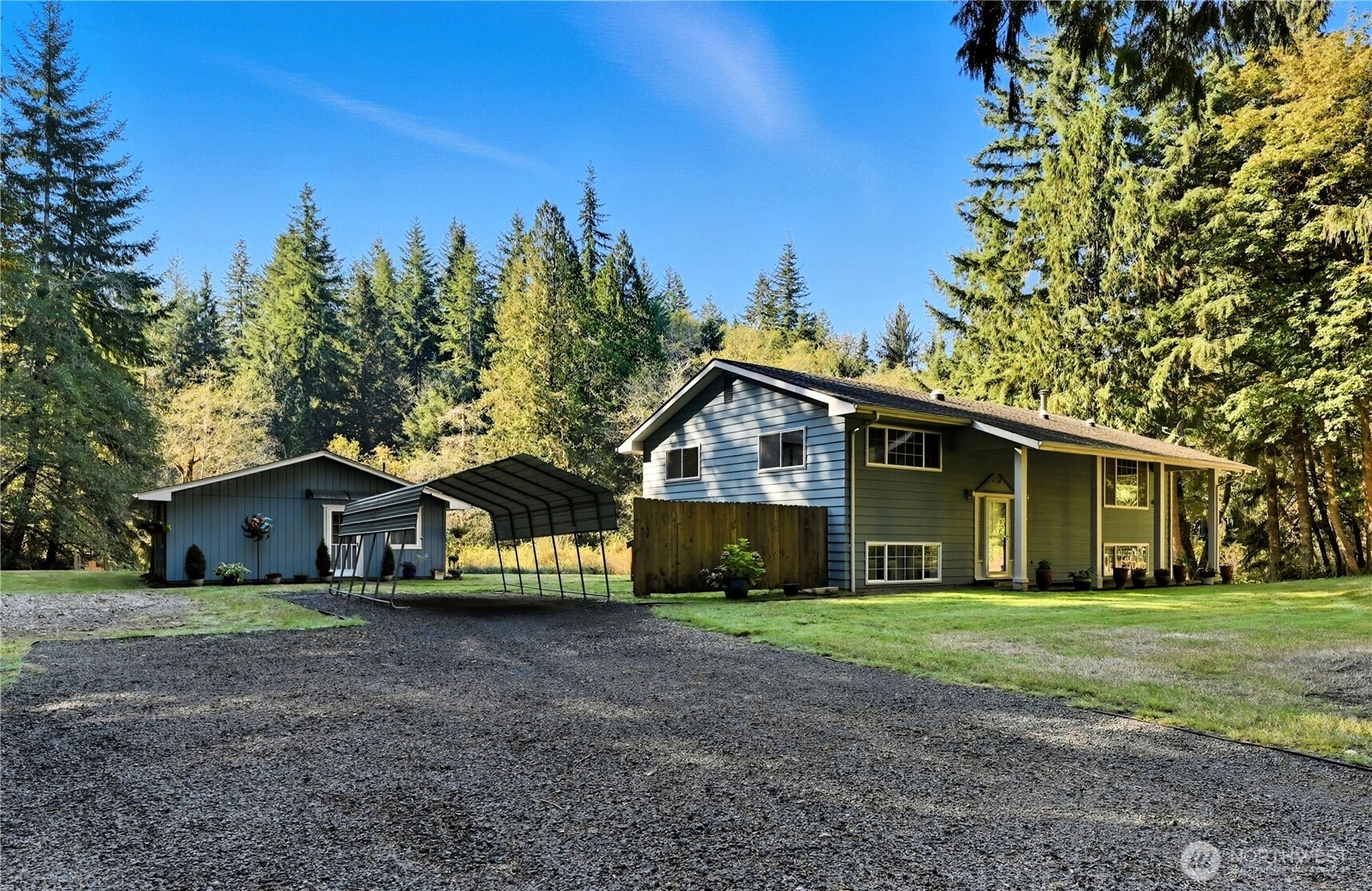 372 Stamper Rd Elma WA 98541