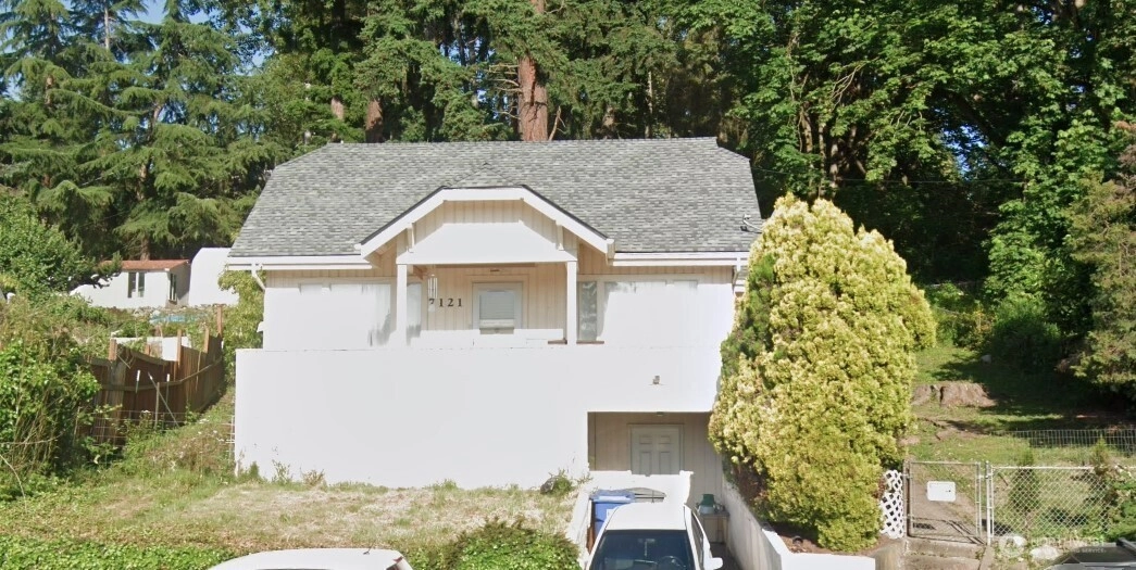 7121 Pacific Hwy E Milton WA 98354