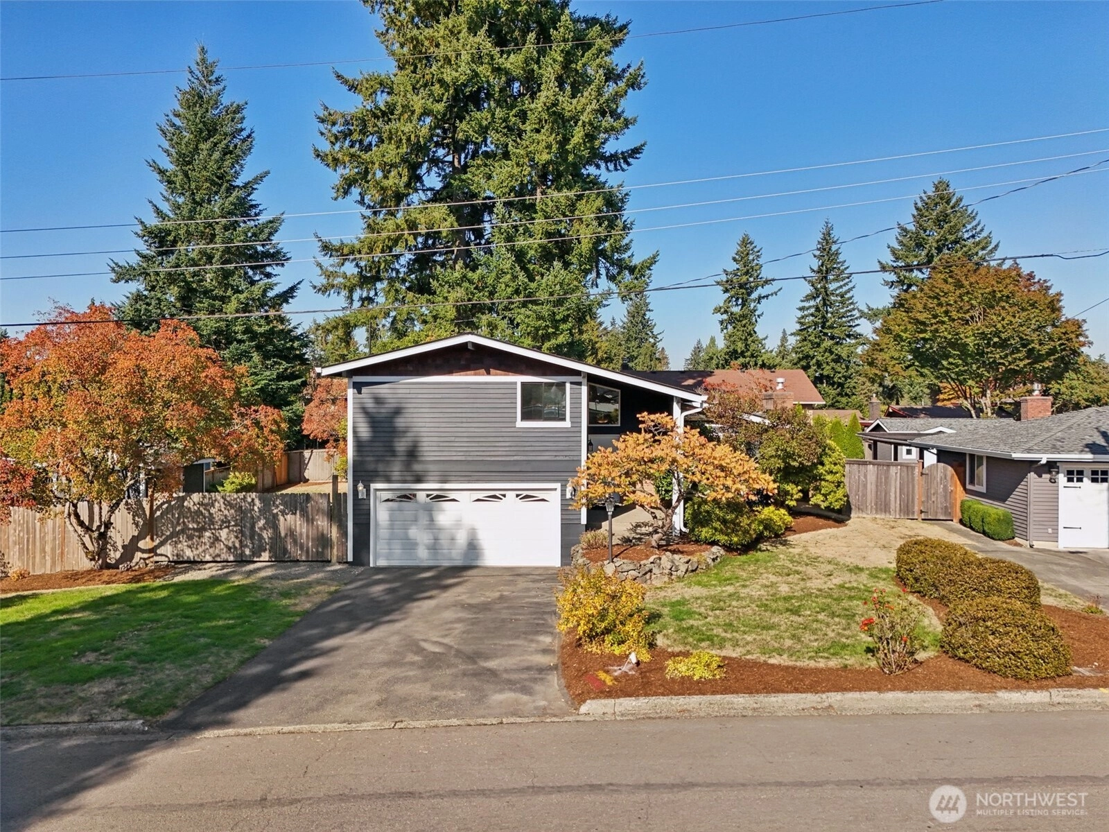 12536 SE 73rd St Newcastle WA 98056