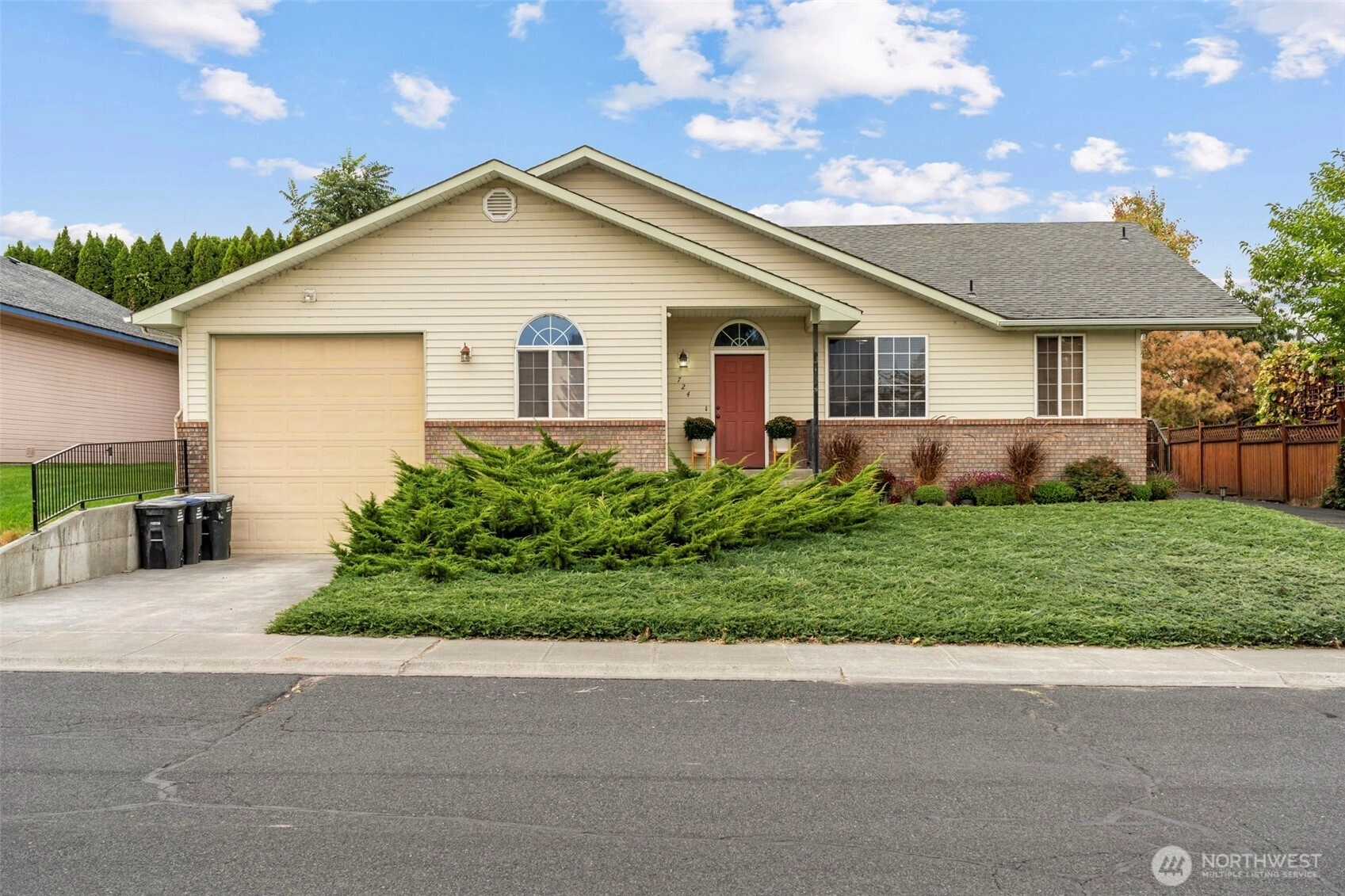 724 Sage Bay Dr Unit  Moses Lake WA 98837