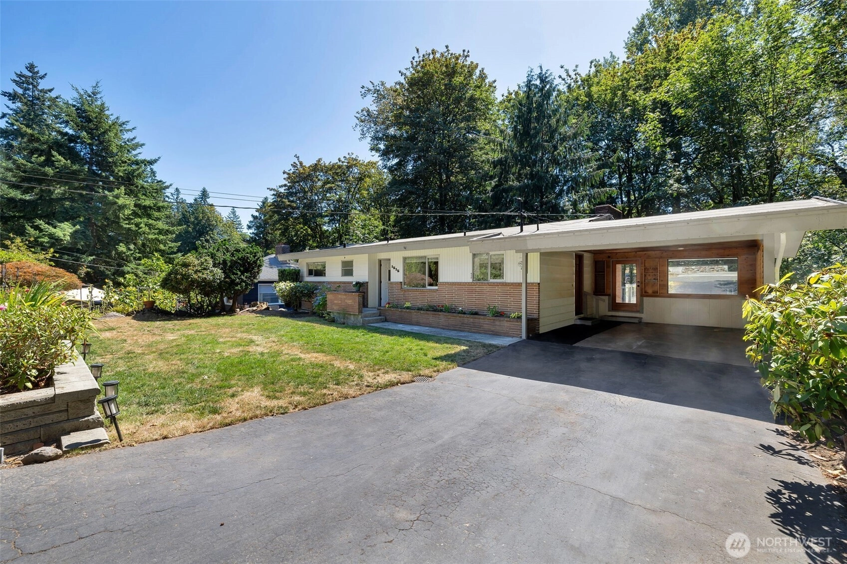 1515 NE 106th St Unit  Seattle WA 98125