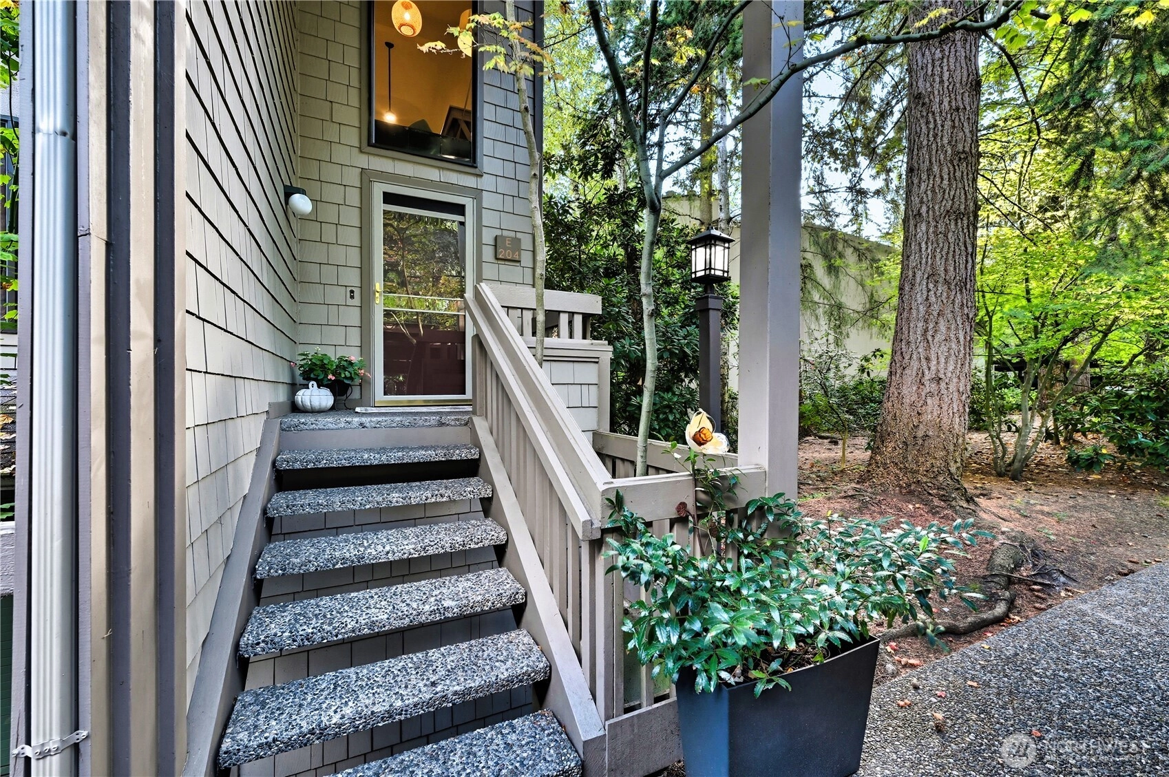 13730 15th Ave NE Unit E204 Unit E204 Seattle WA 98125