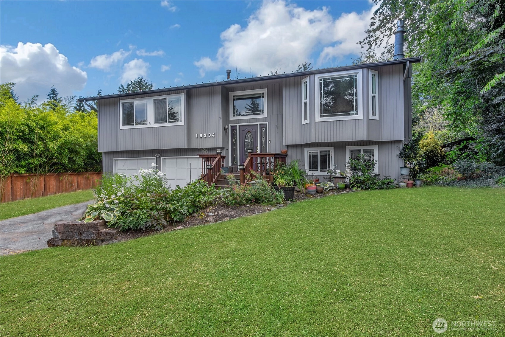 19234 S 54th St E Lake Tapps WA 98391