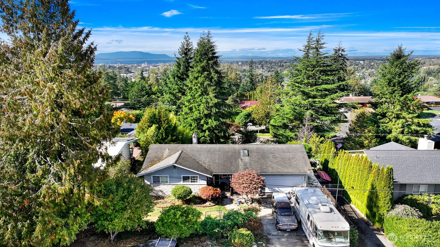 2321 Crestline Dr Bellingham WA 98229