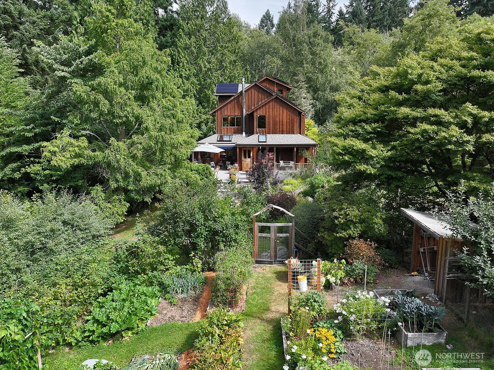 3700 Redtail Ln Clinton WA 98236