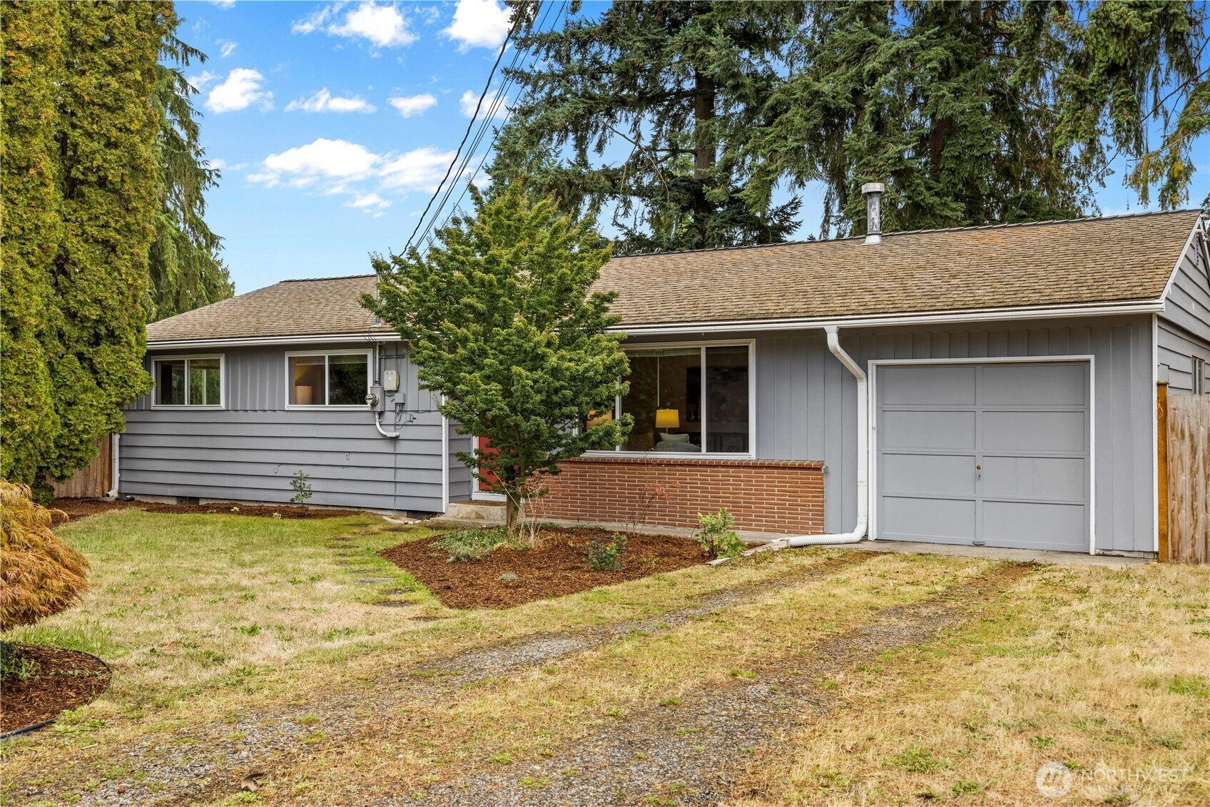 20431 20th Pl W Lynnwood WA 98036