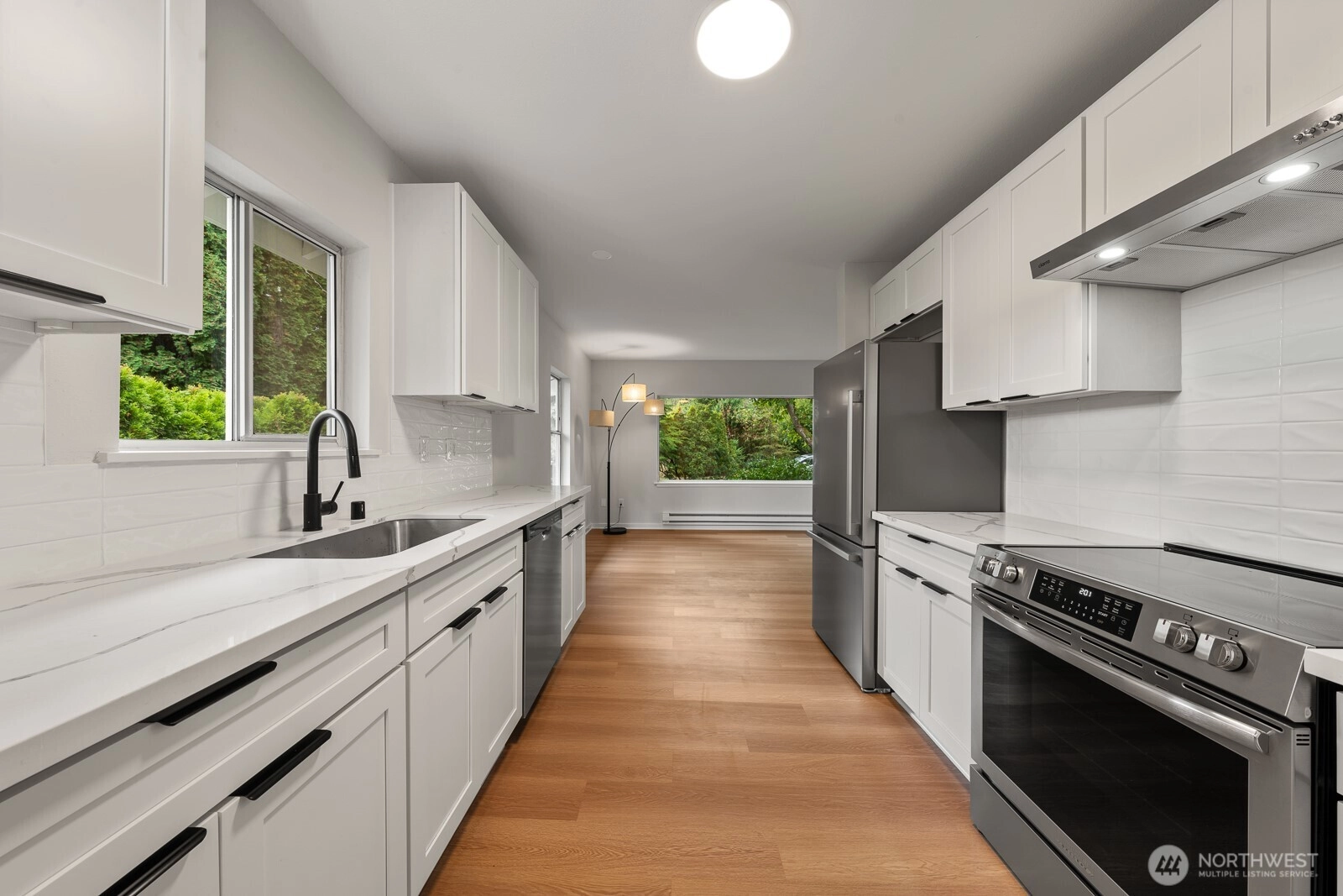 14728 32nd Ave NE Unit  Shoreline WA 98155