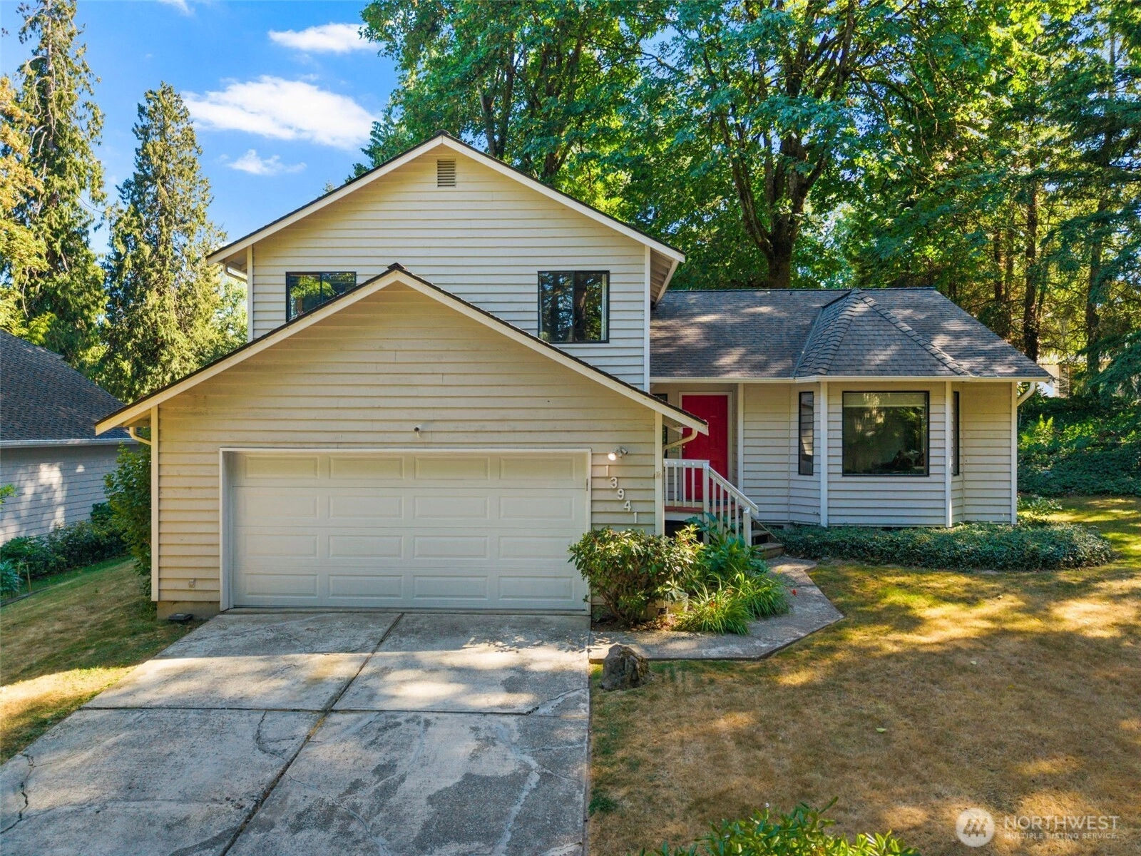 13941 NE 85th St Unit  Redmond WA 98052