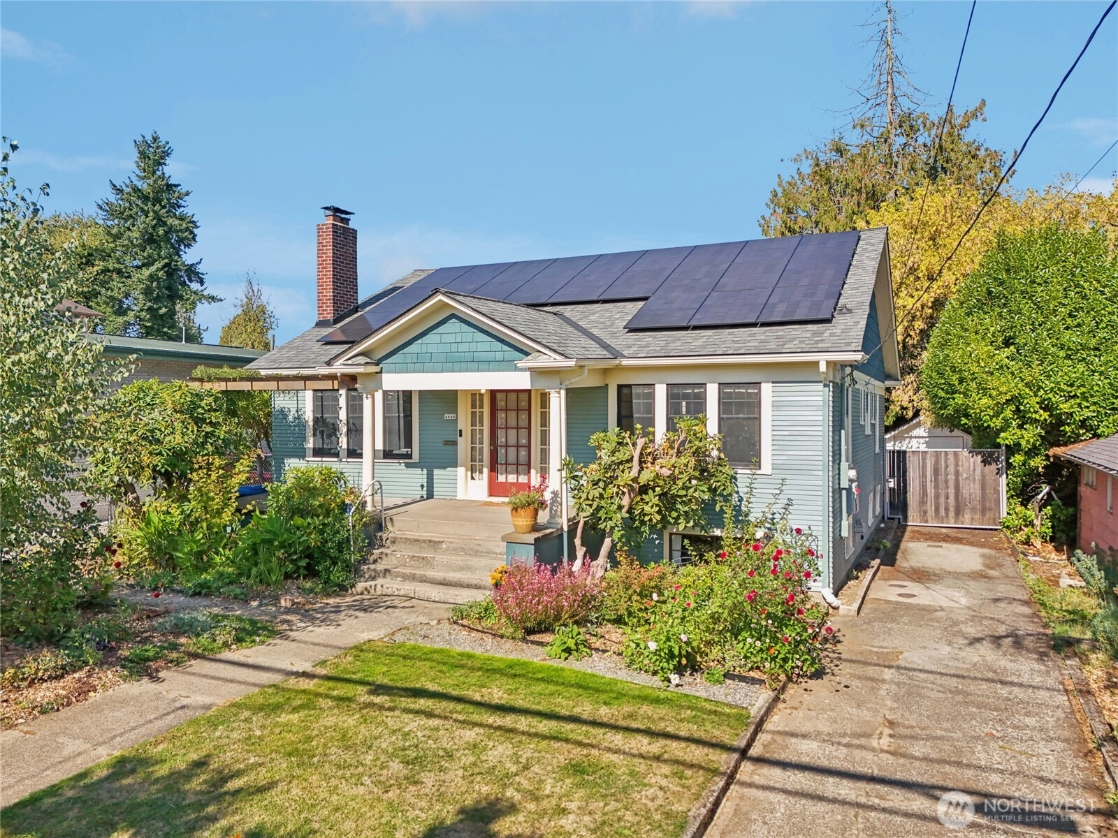 4646 S Kenyon St Unit  Seattle WA 98118