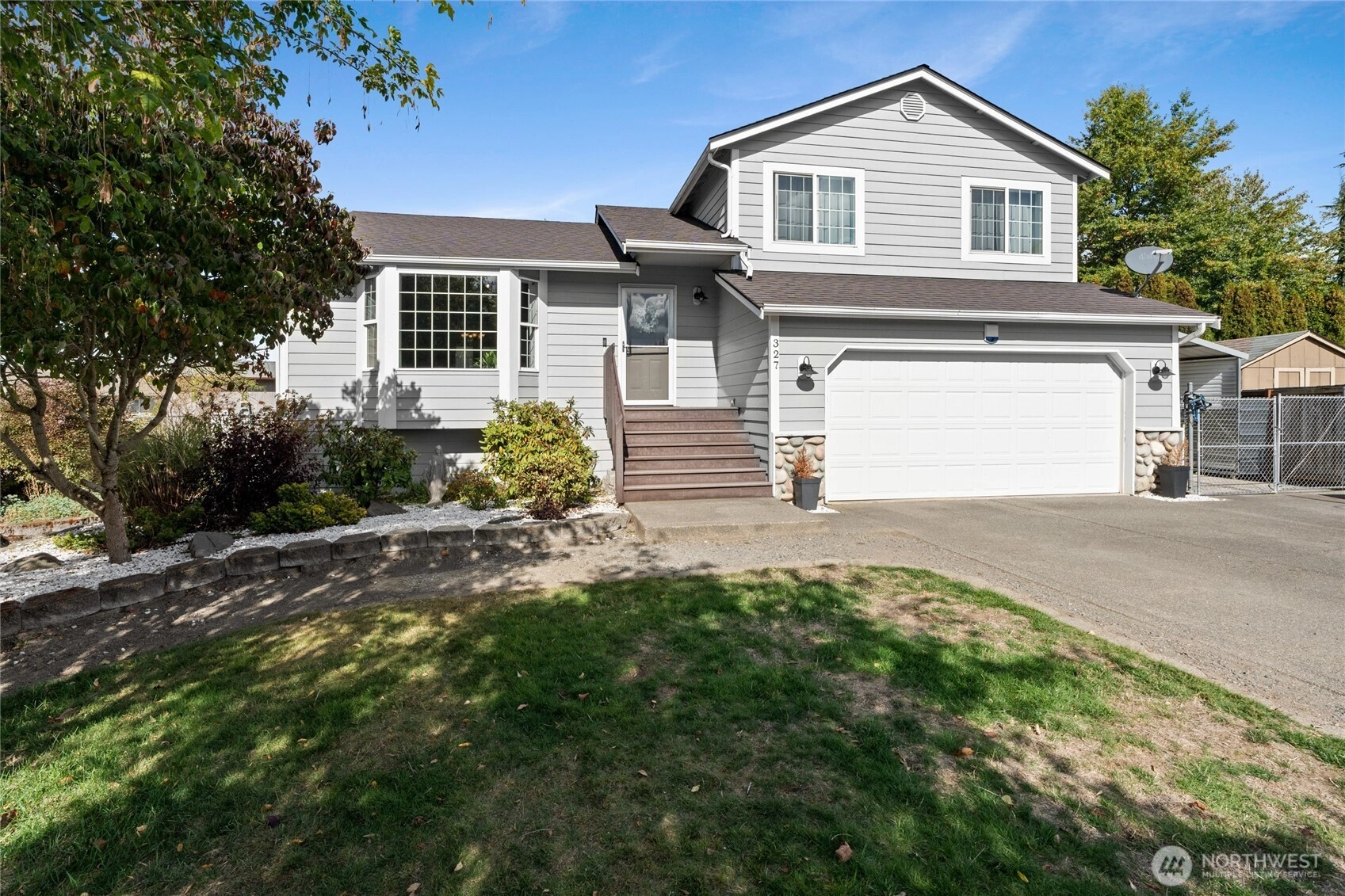 327 Maple Dr N Eatonville WA 98328
