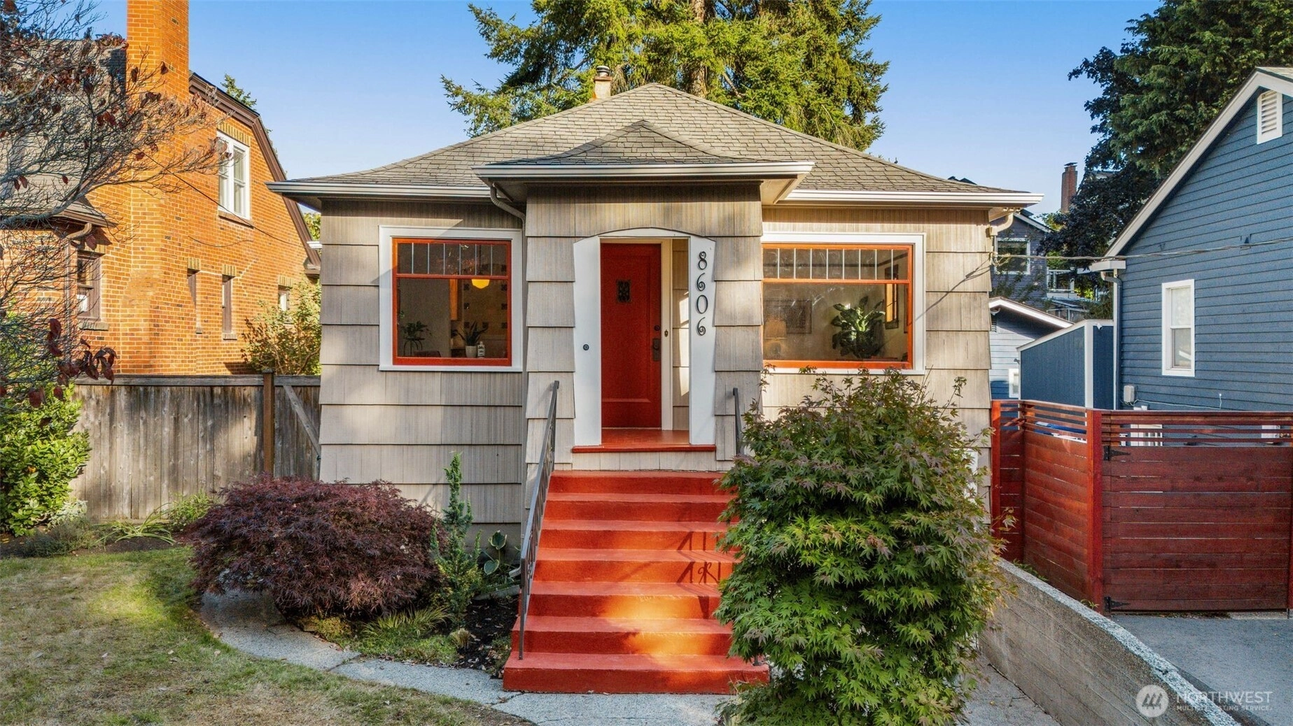 8606 29th Ave NW Unit  Seattle WA 98117