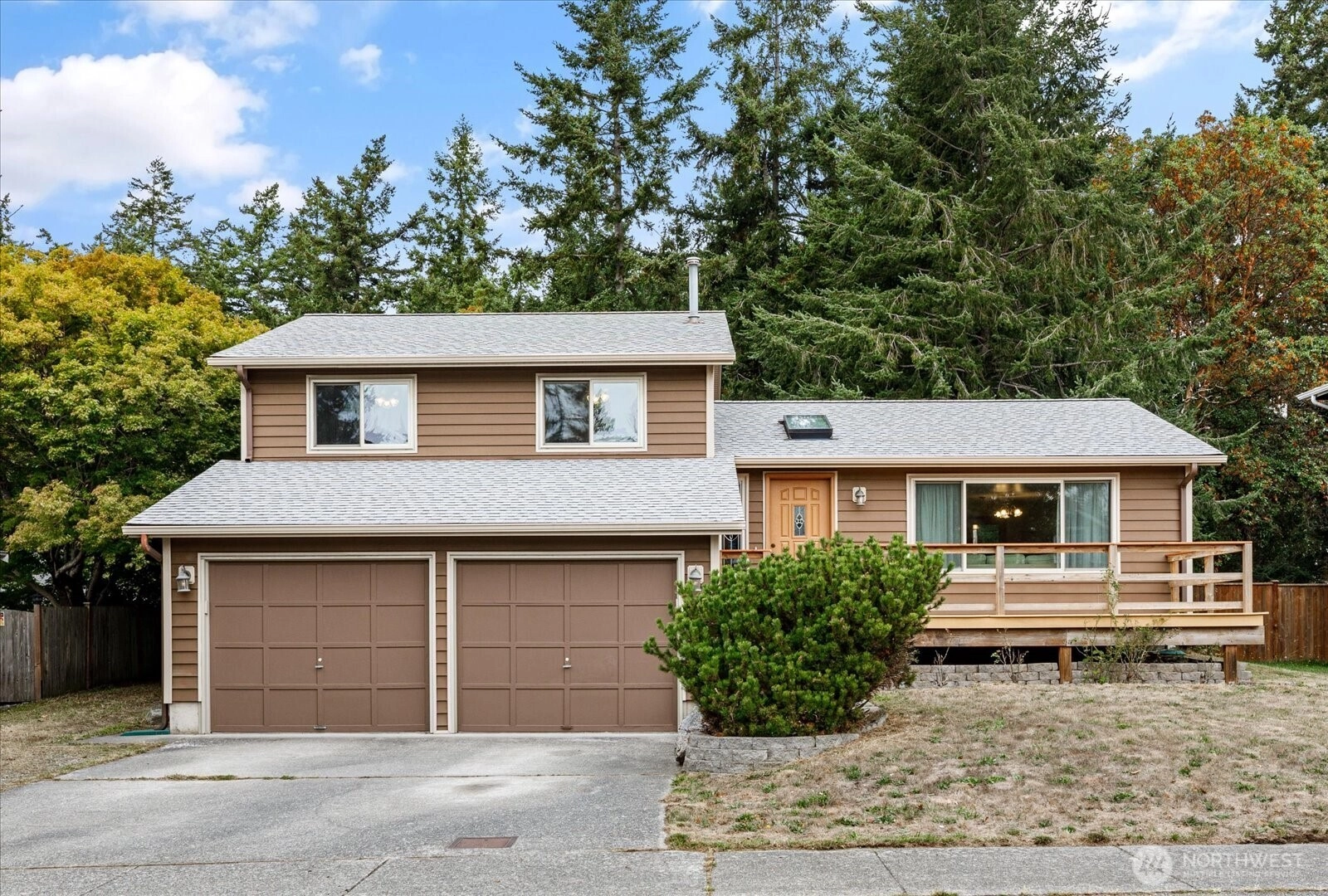 1864 NE 11th Ave Unit  Oak Harbor WA 98277