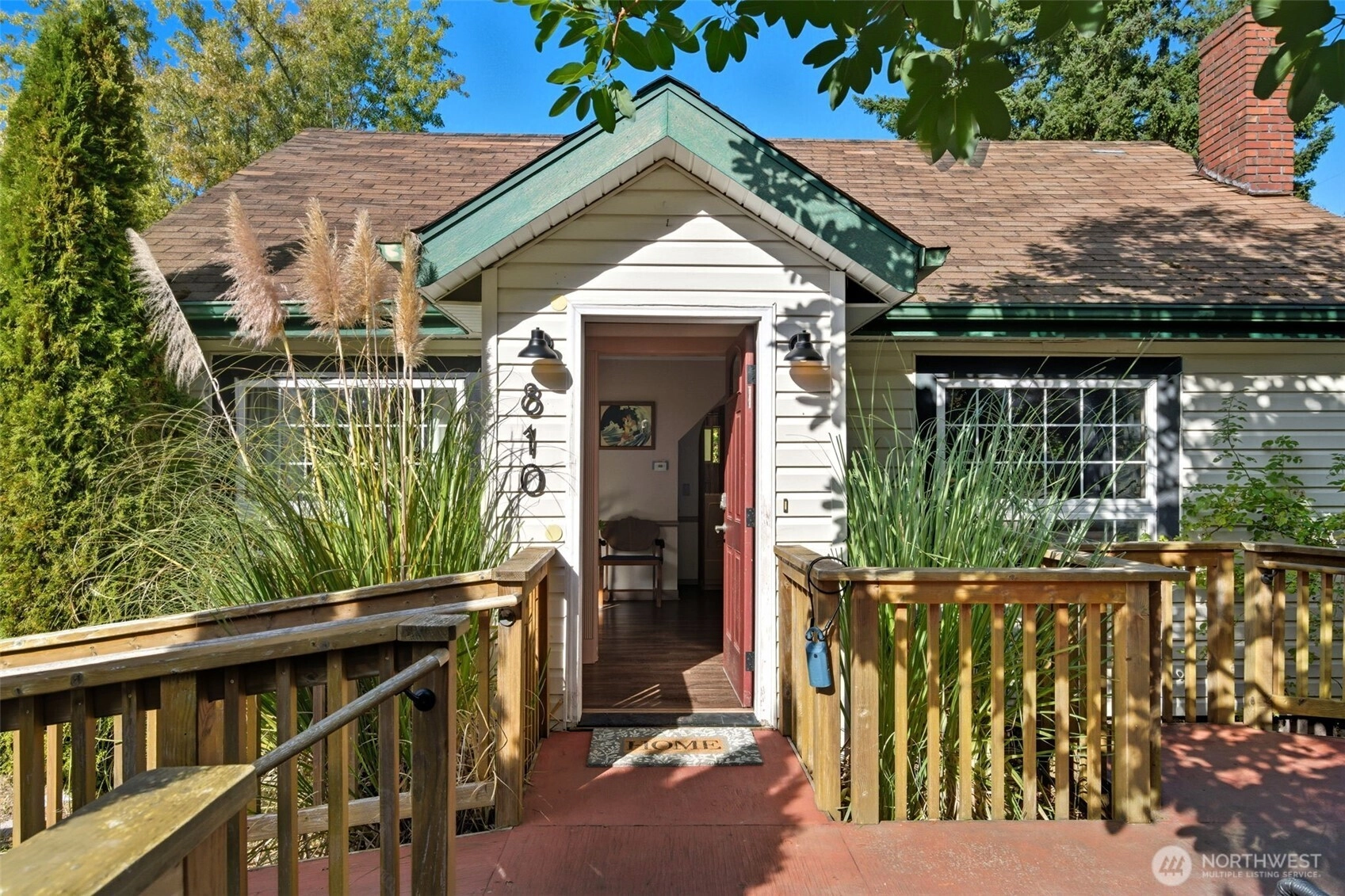 810 Retsil Rd E Port Orchard WA 98366