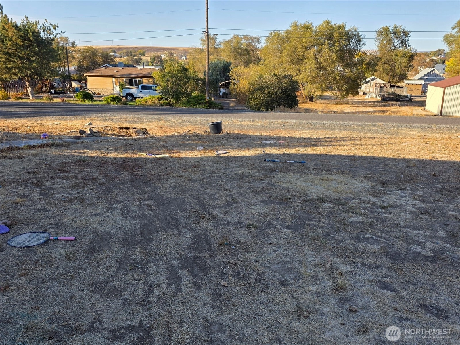 203 W S 1st St Lind WA 99341