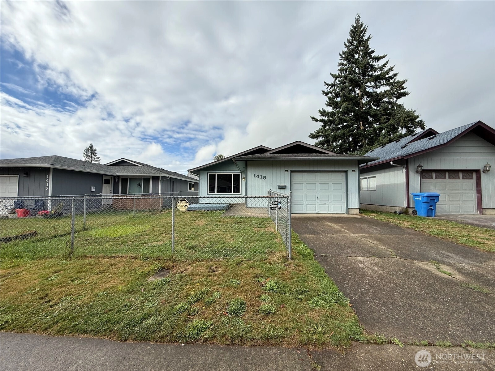 1419 Bowmont Ave Kelso WA 98626