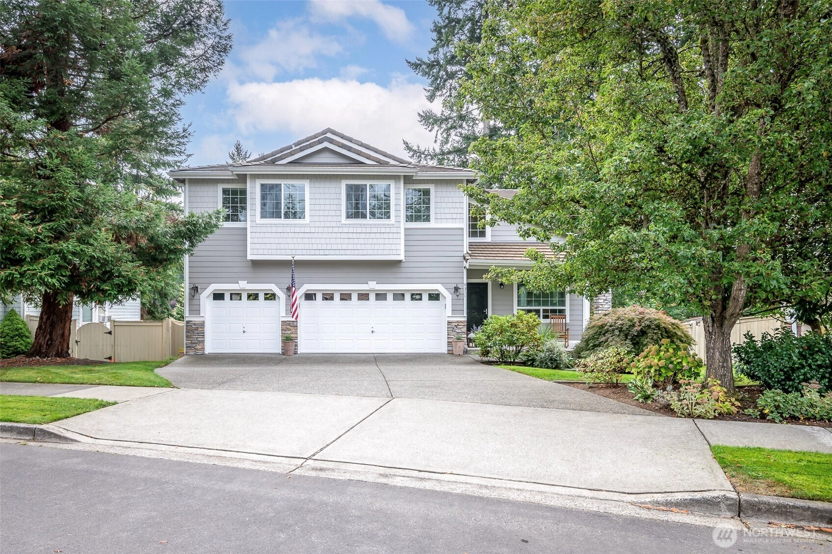9311 Lewis Dr NE Lacey WA 98516
