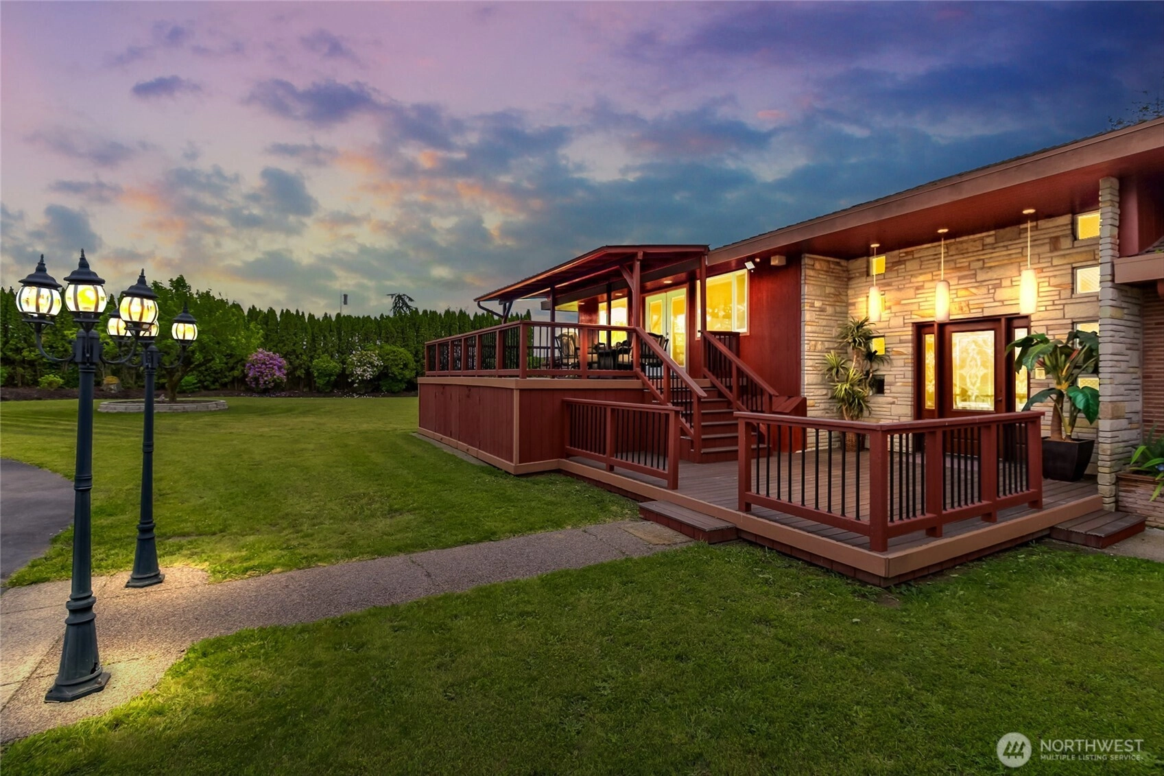 36510 Mountain Hwy E Eatonville WA 98328