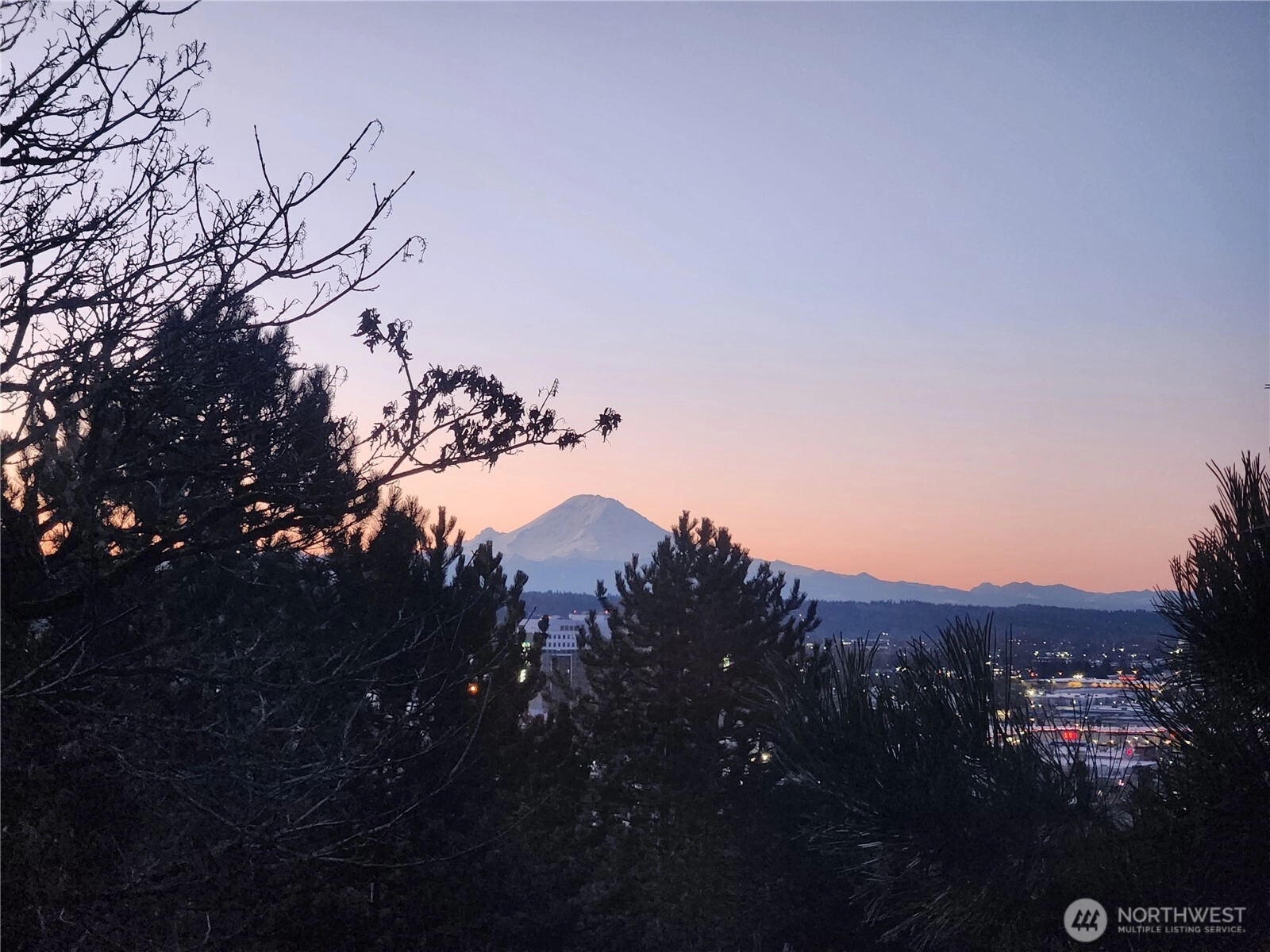 15266 Sunwood Blvd Unit D32 Unit D32 Tukwila WA 98188
