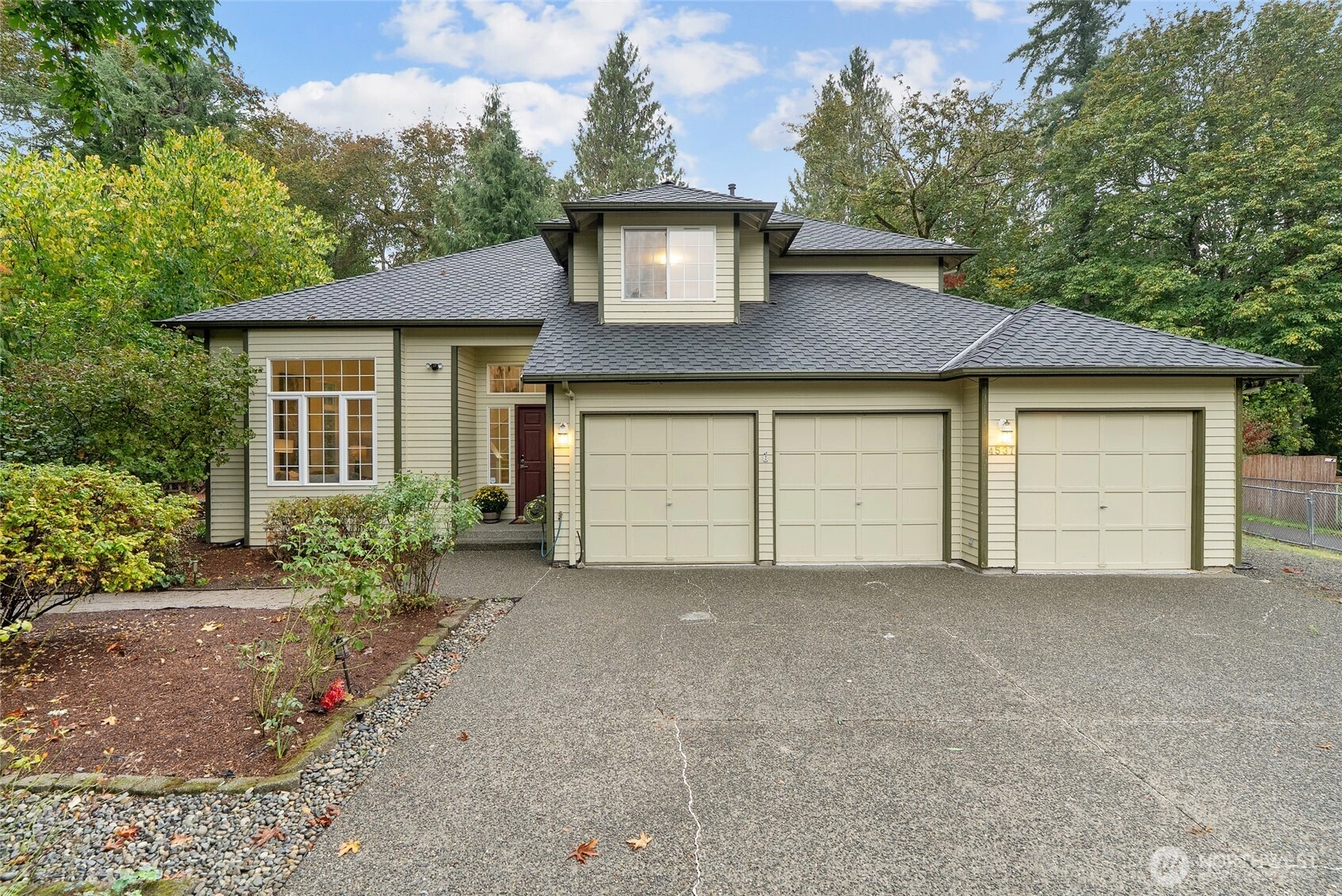 4537 329th Pl SE Fall City WA 98024