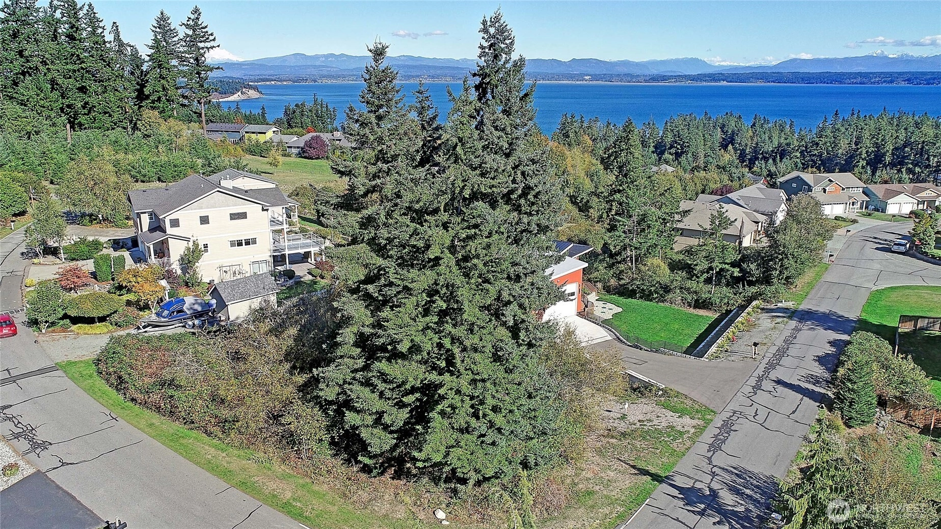 1117 Portage Rd Unit  Camano Island WA 98282