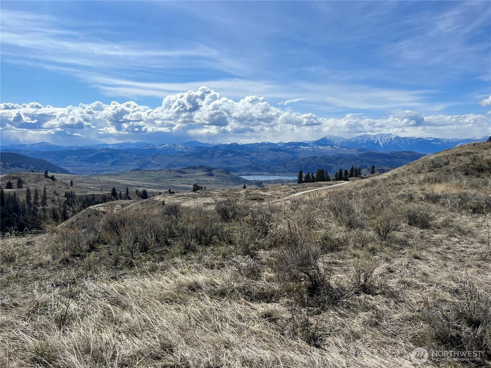 19 Meadowlark Rd Unit  Oroville WA 98844