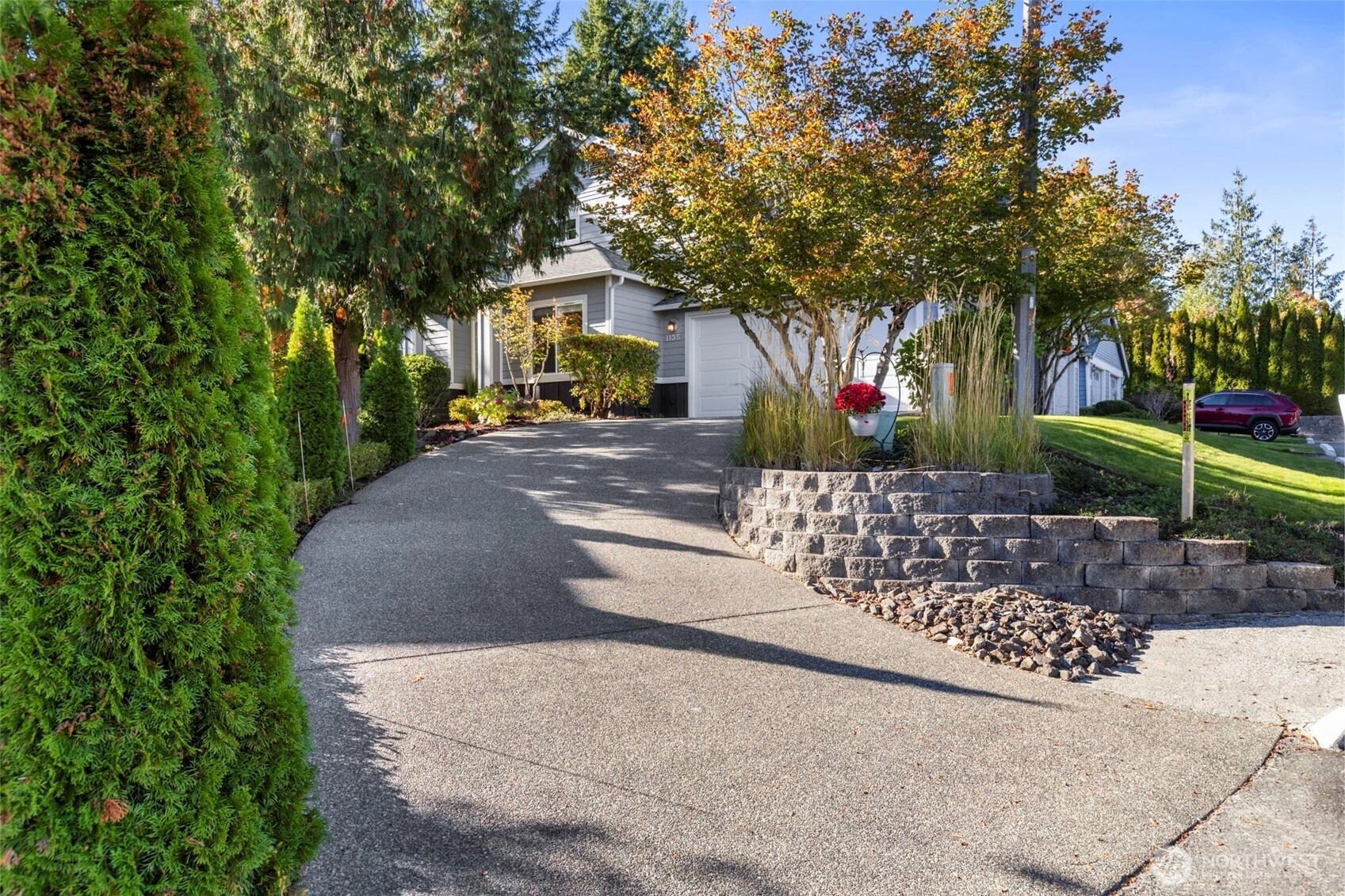 1135 NW Windy Beach Ln Silverdale WA 98383